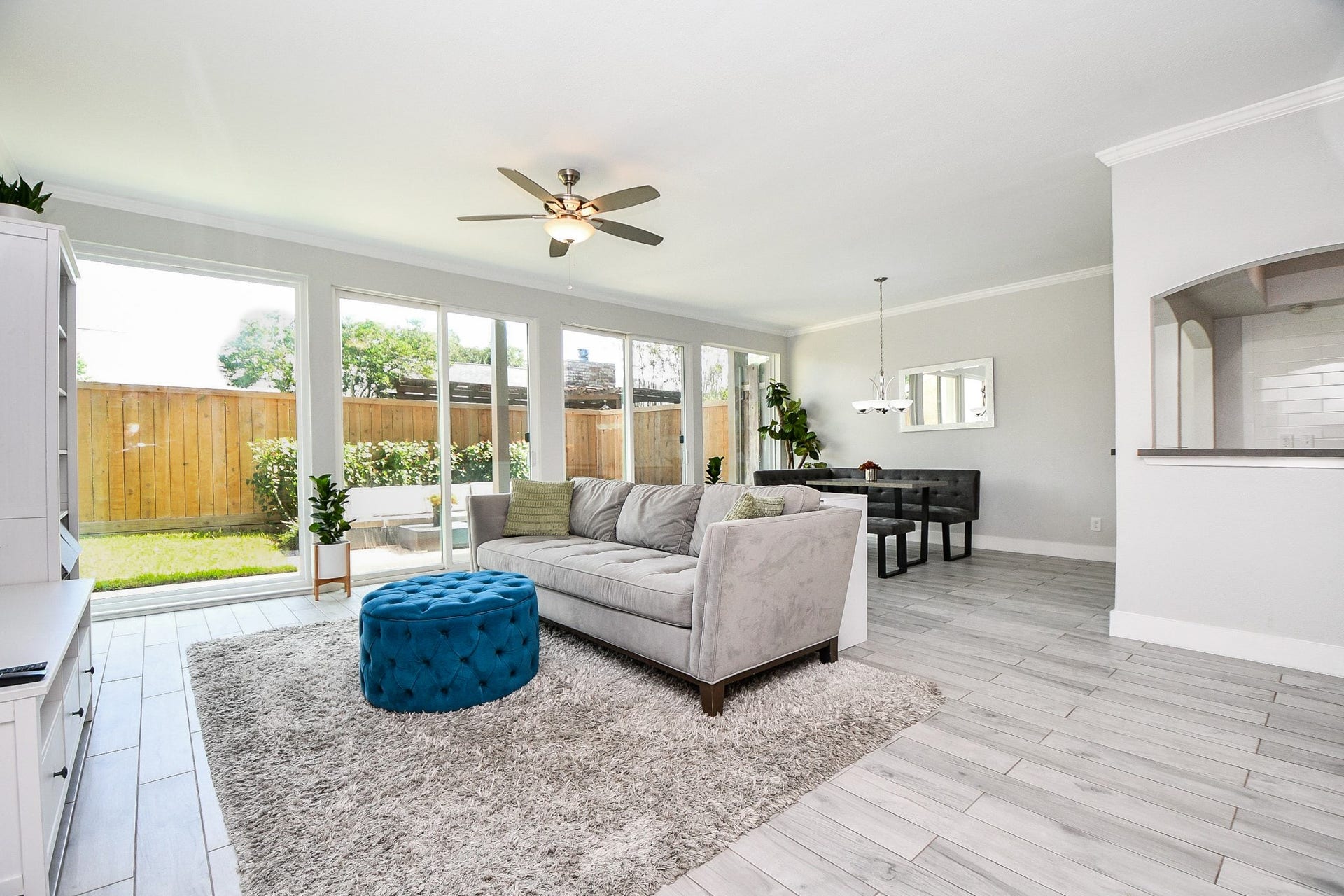 811 Bayou River Drive, Houston, TX 77079