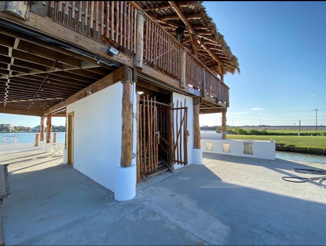 3391 Hwy 6 Drive, Hitchcock, TX 77563 3391 Hwy 6 Drive, Hitchcock, TX 77563