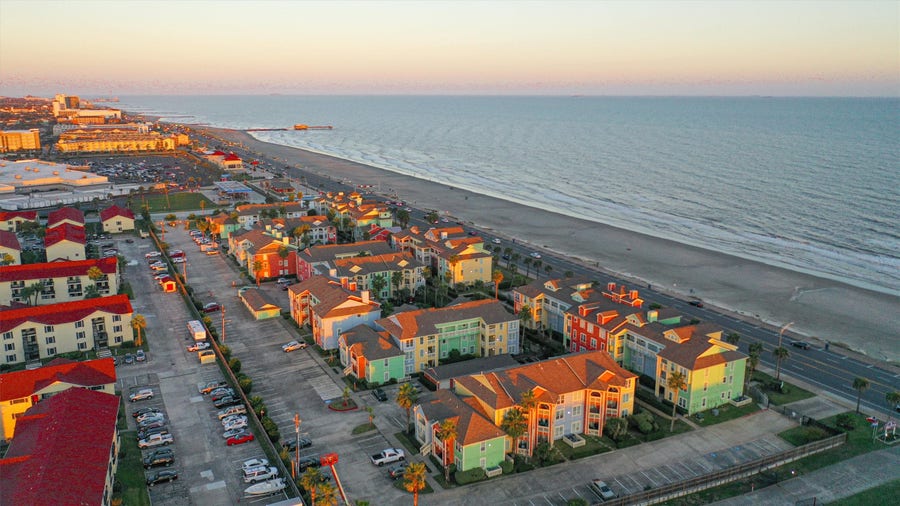 Property photo for 7000 Seawall Boulevard, #911, Galveston, TX