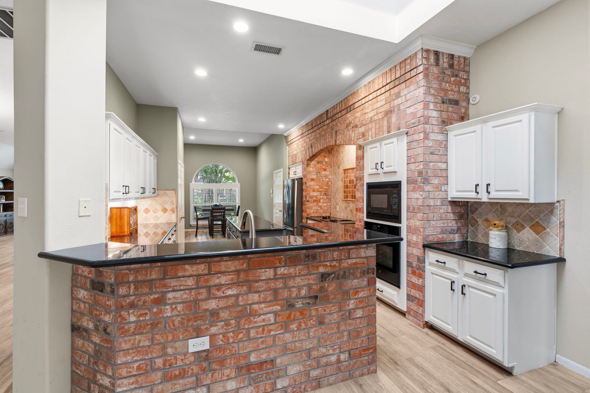 4631 Windy Gorge Drive, Kingwood, TX 77345