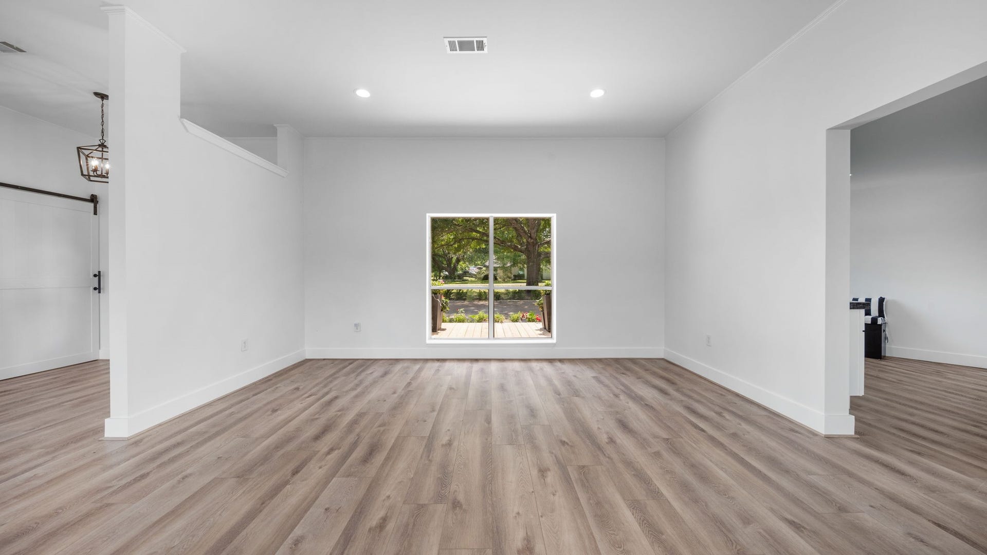 15502 Kitty Hawk Drive, Waller, TX 77484 Formal Dining area, will accommodate a large gathering