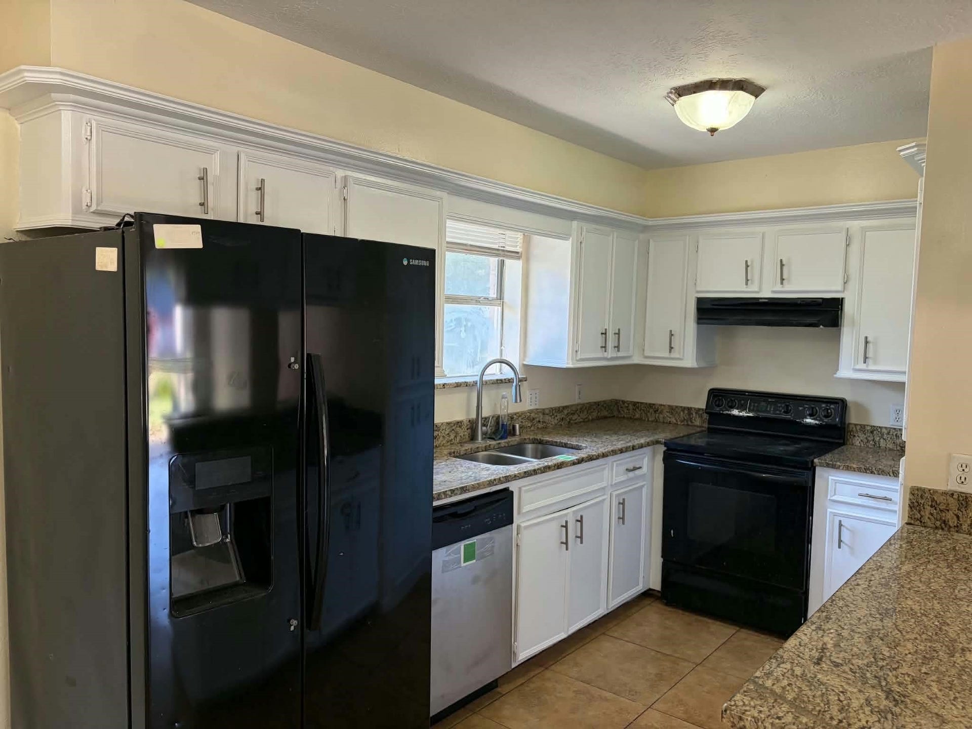 134 N Forest Drive, Willis, TX 77378 134 N Forest Drive, Willis, TX 77378