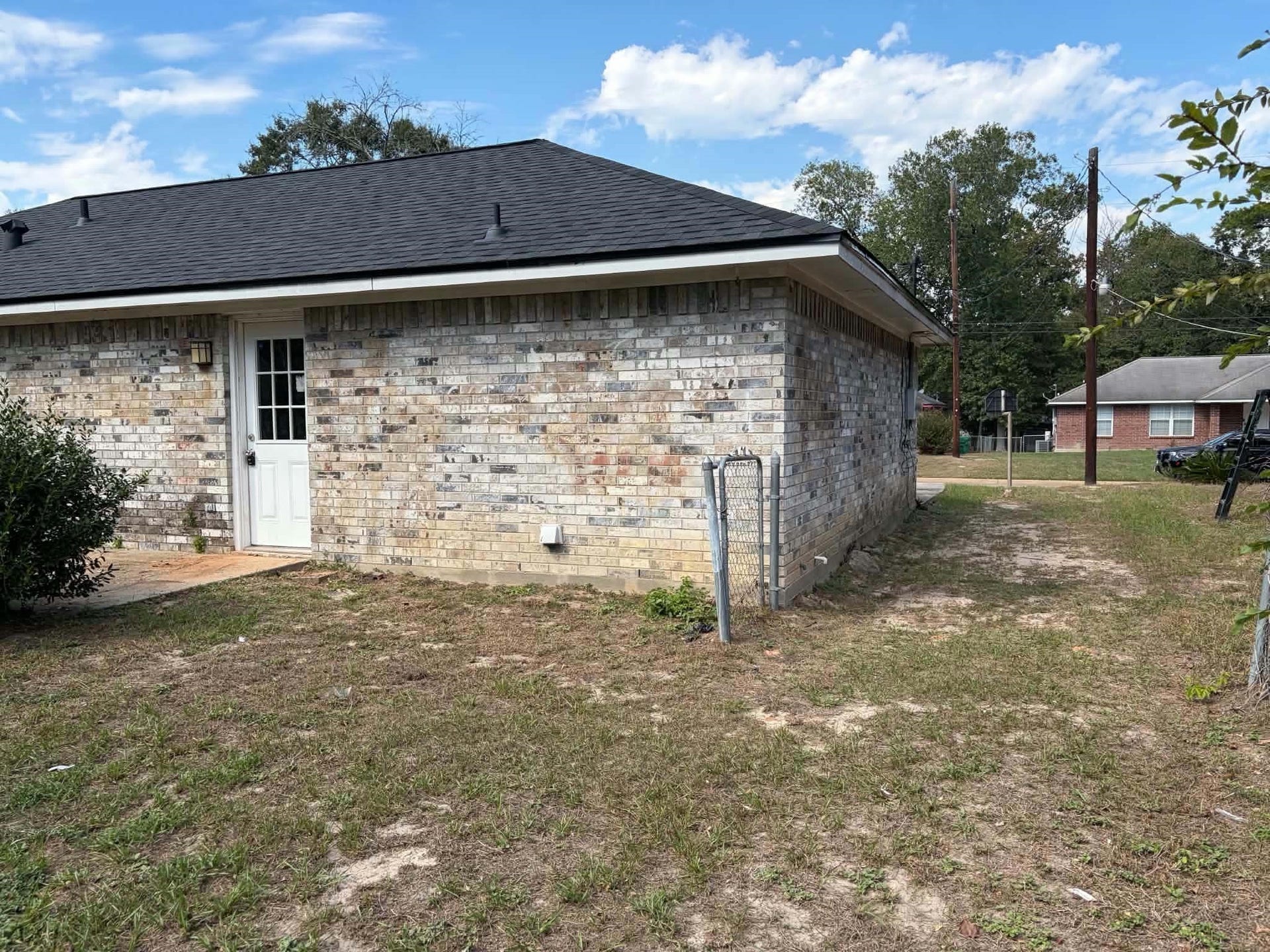 134 N Forest Drive, Willis, TX 77378 134 N Forest Drive, Willis, TX 77378