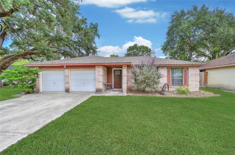 Property photo for 3418 Almondwood Drive, Spring, TX
