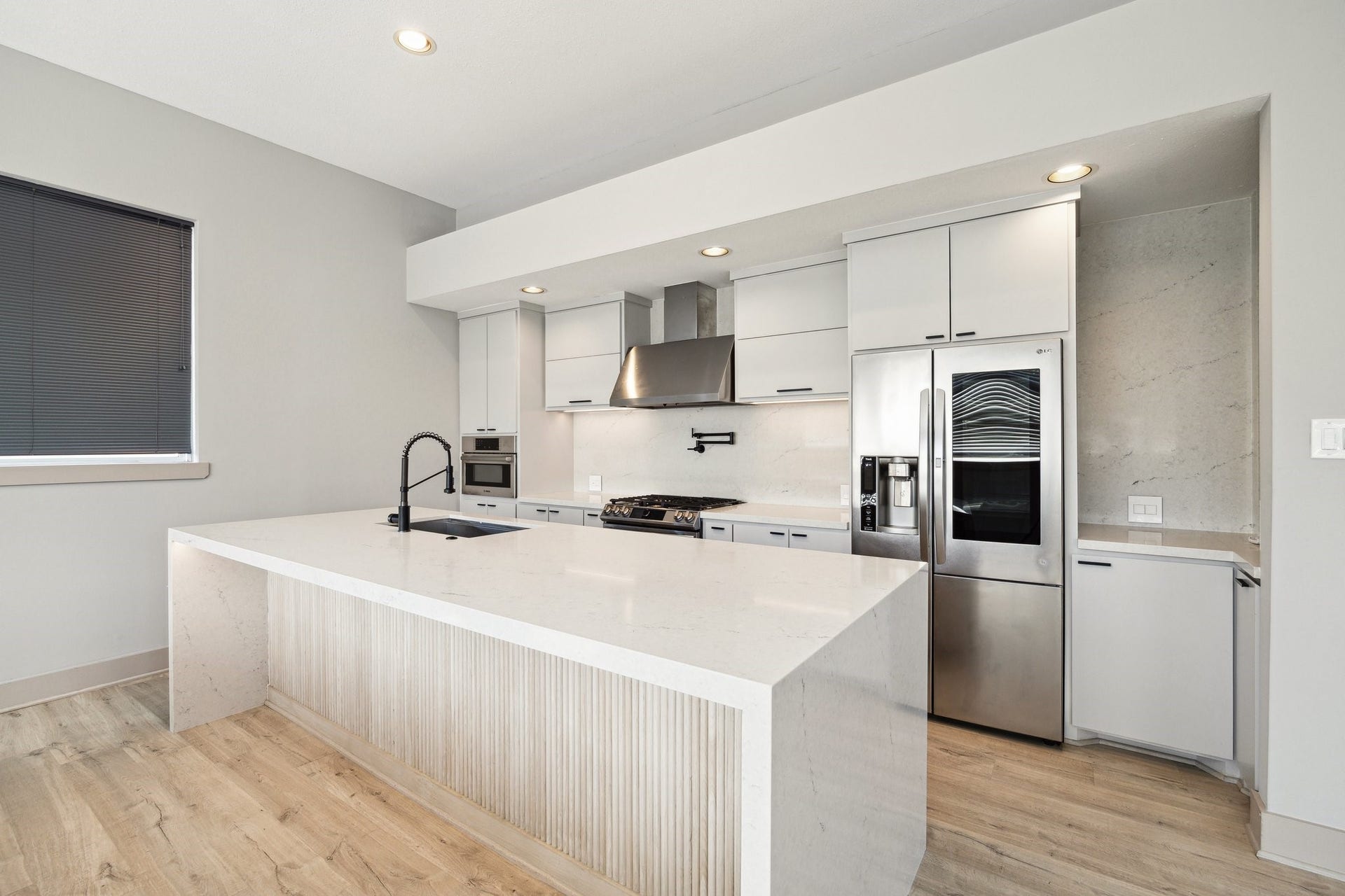 1703 Beall Street, Houston, TX 77008 1703 Beall Street, Houston, TX 77008