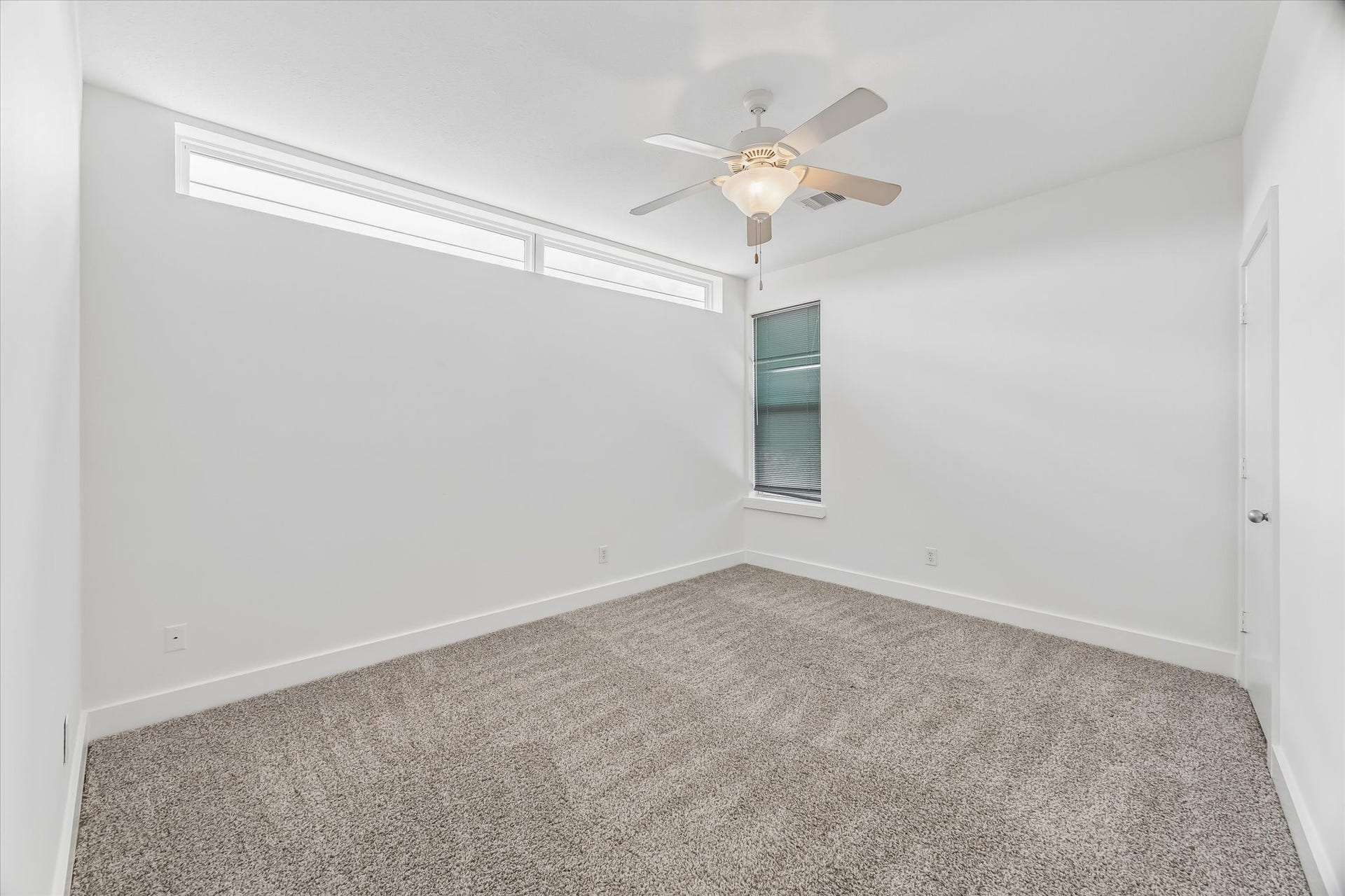 1703 Beall Street, Houston, TX 77008 1703 Beall Street, Houston, TX 77008
