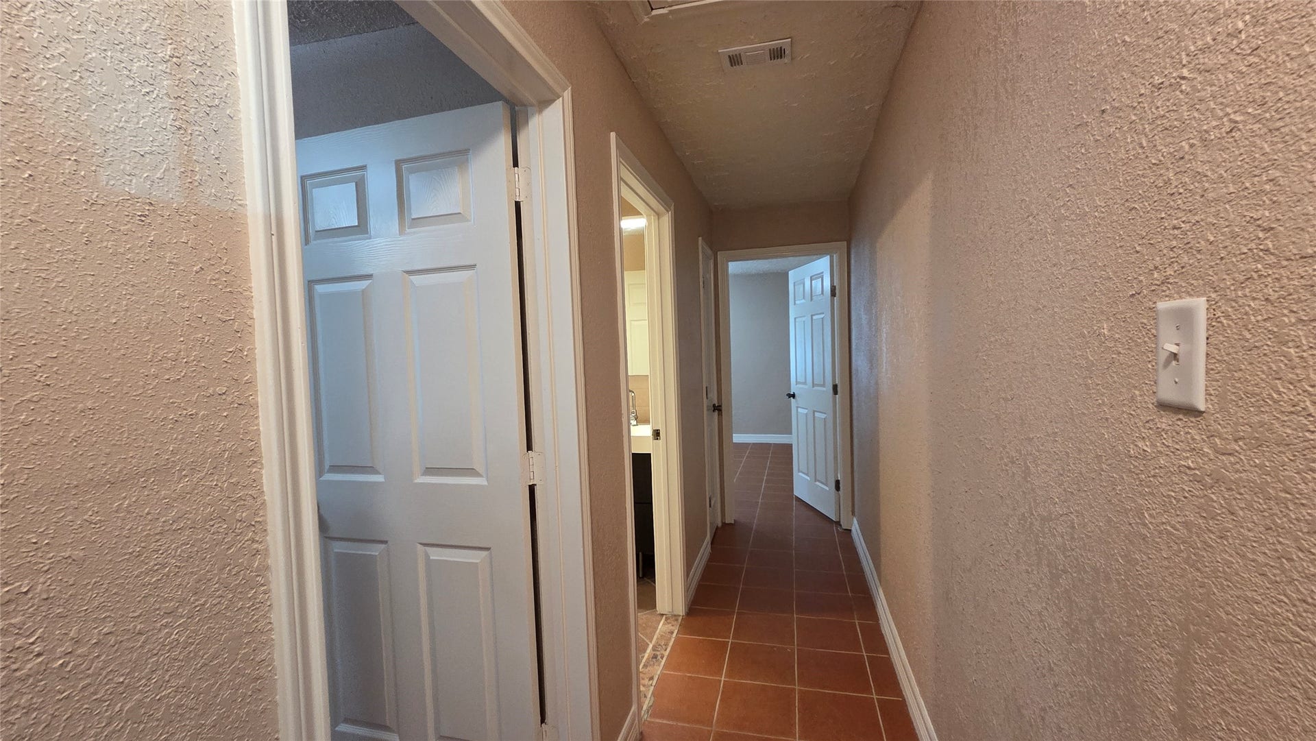 21298 Oak Leaf Boulevard, Porter, TX 77365 21298 Oak Leaf Boulevard, Porter, TX 77365