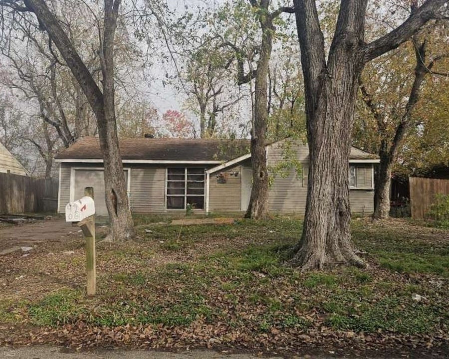 Property photo for 9206 Mirawood Street, Houston, TX