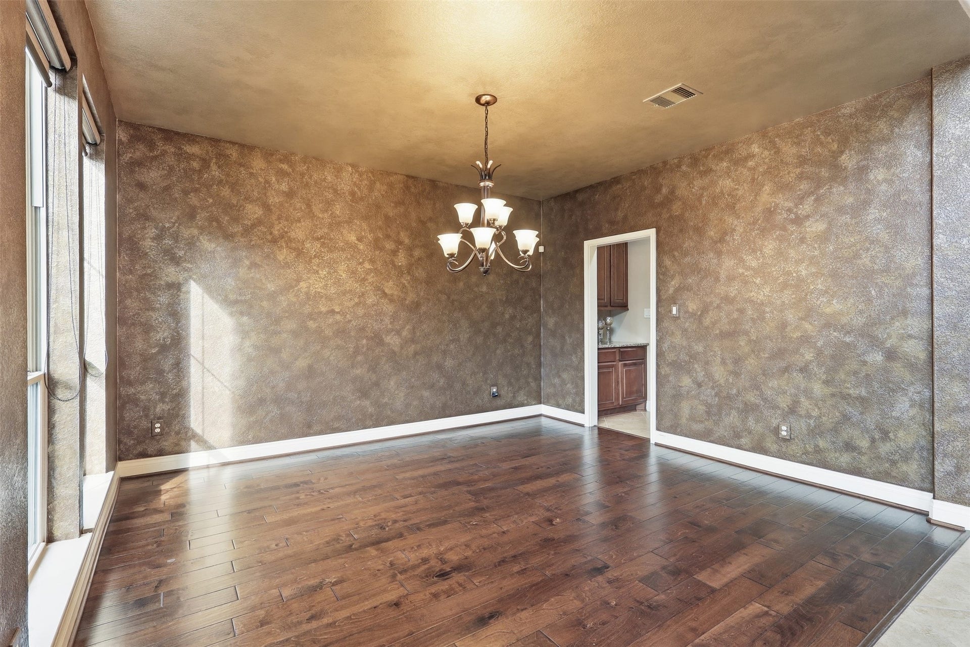 4130 Clover Ridge Lane, Sugar Land, TX 77479 4130 Clover Ridge Lane, Sugar Land, TX 77479
