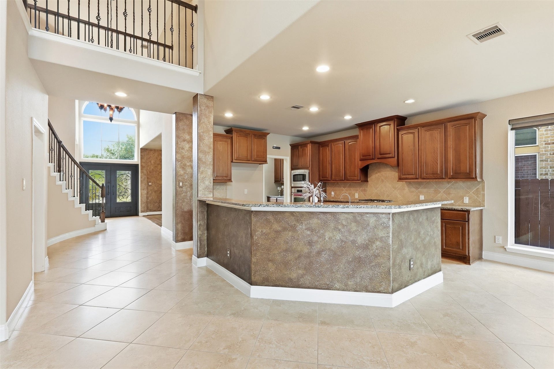 4130 Clover Ridge Lane, Sugar Land, TX 77479 4130 Clover Ridge Lane, Sugar Land, TX 77479