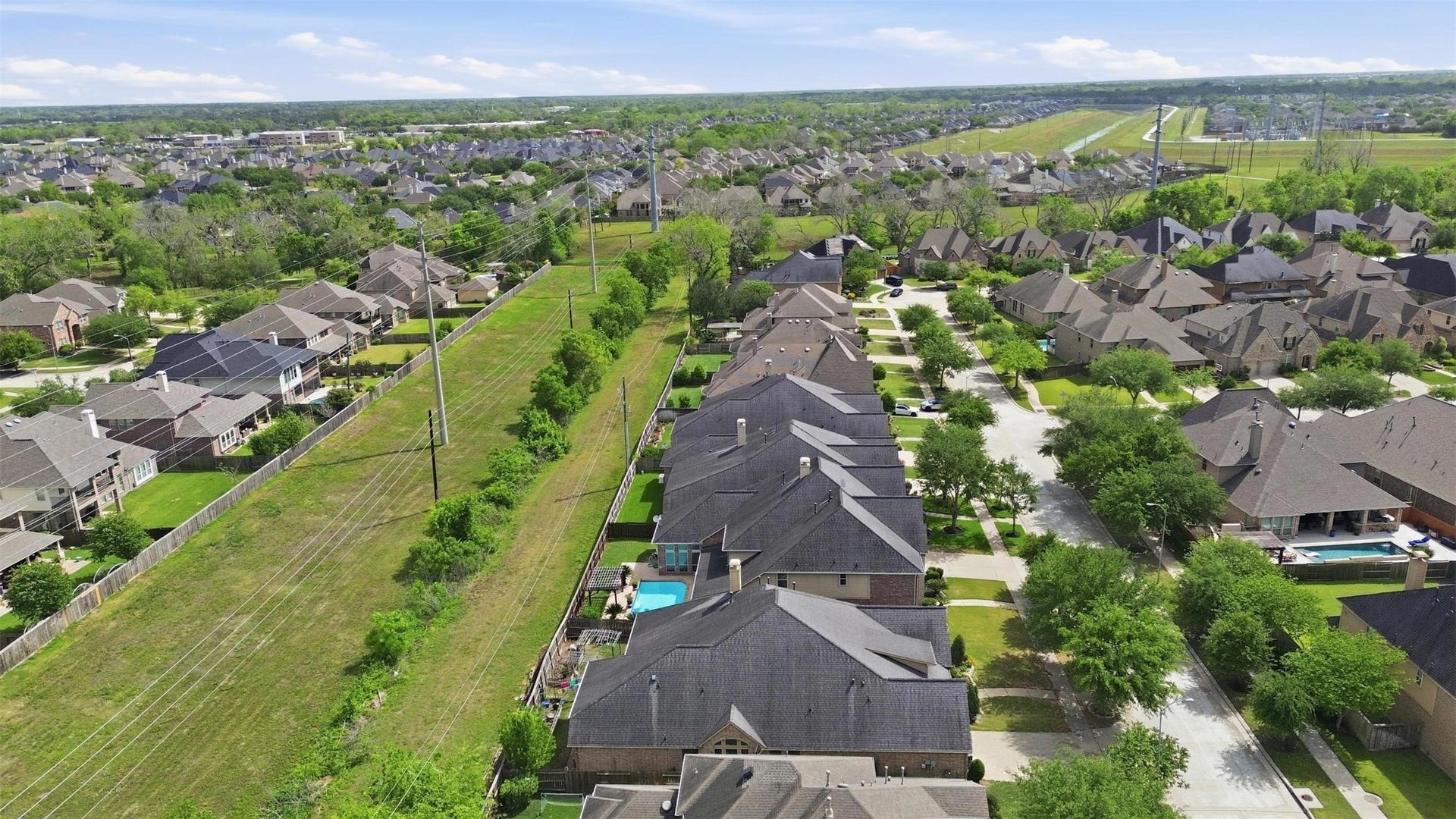 4130 Clover Ridge Lane, Sugar Land, TX 77479 4130 Clover Ridge Lane, Sugar Land, TX 77479