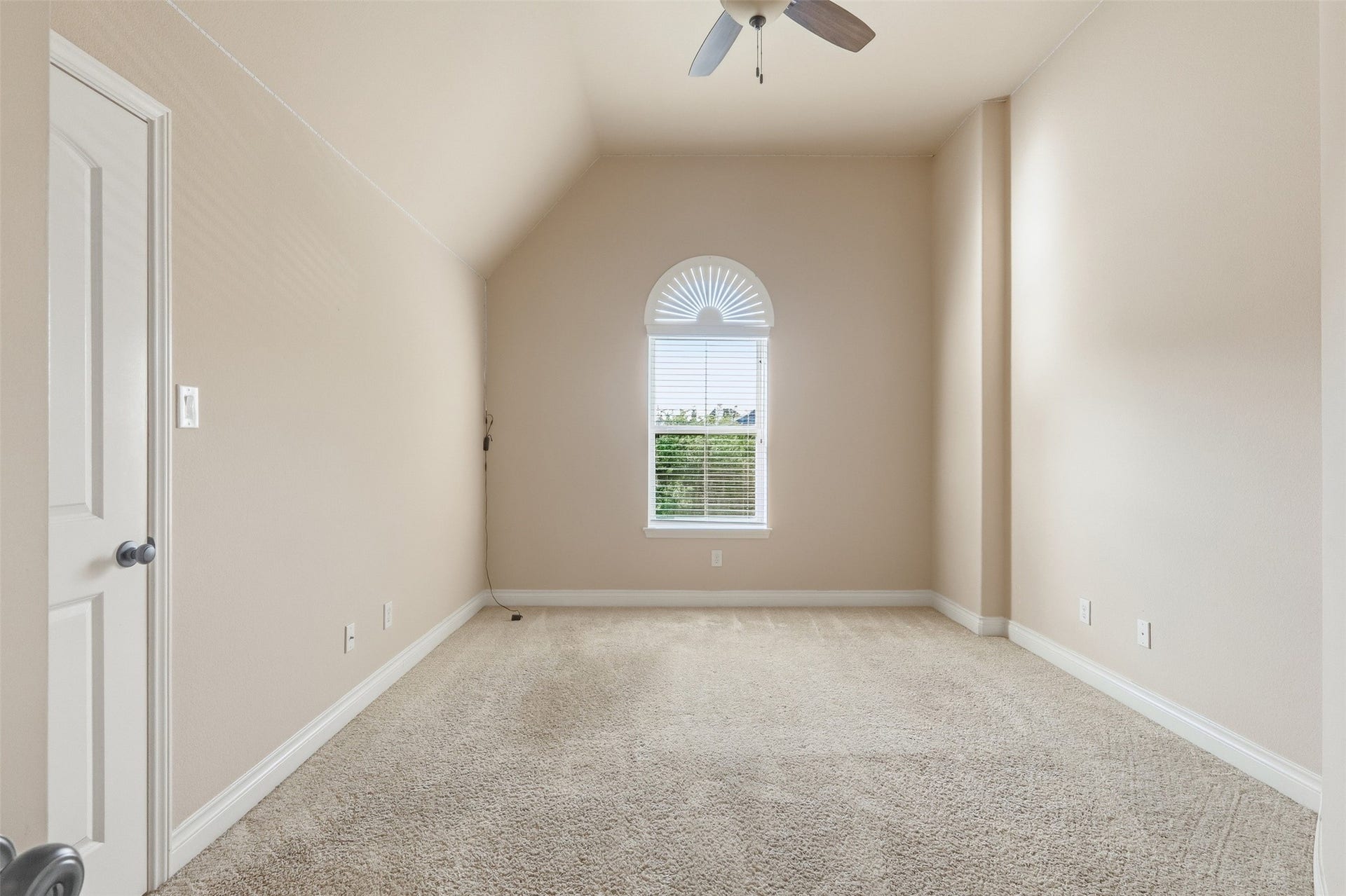 4130 Clover Ridge Lane, Sugar Land, TX 77479 4130 Clover Ridge Lane, Sugar Land, TX 77479