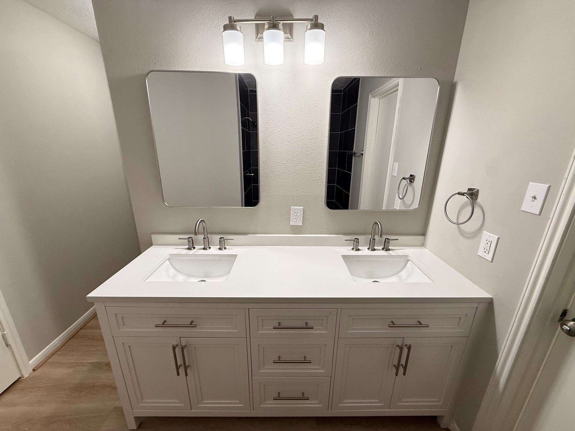 16114 Bunker Ridge Road, Houston, TX 77053 16114 Bunker Ridge Road, Houston, TX 77053