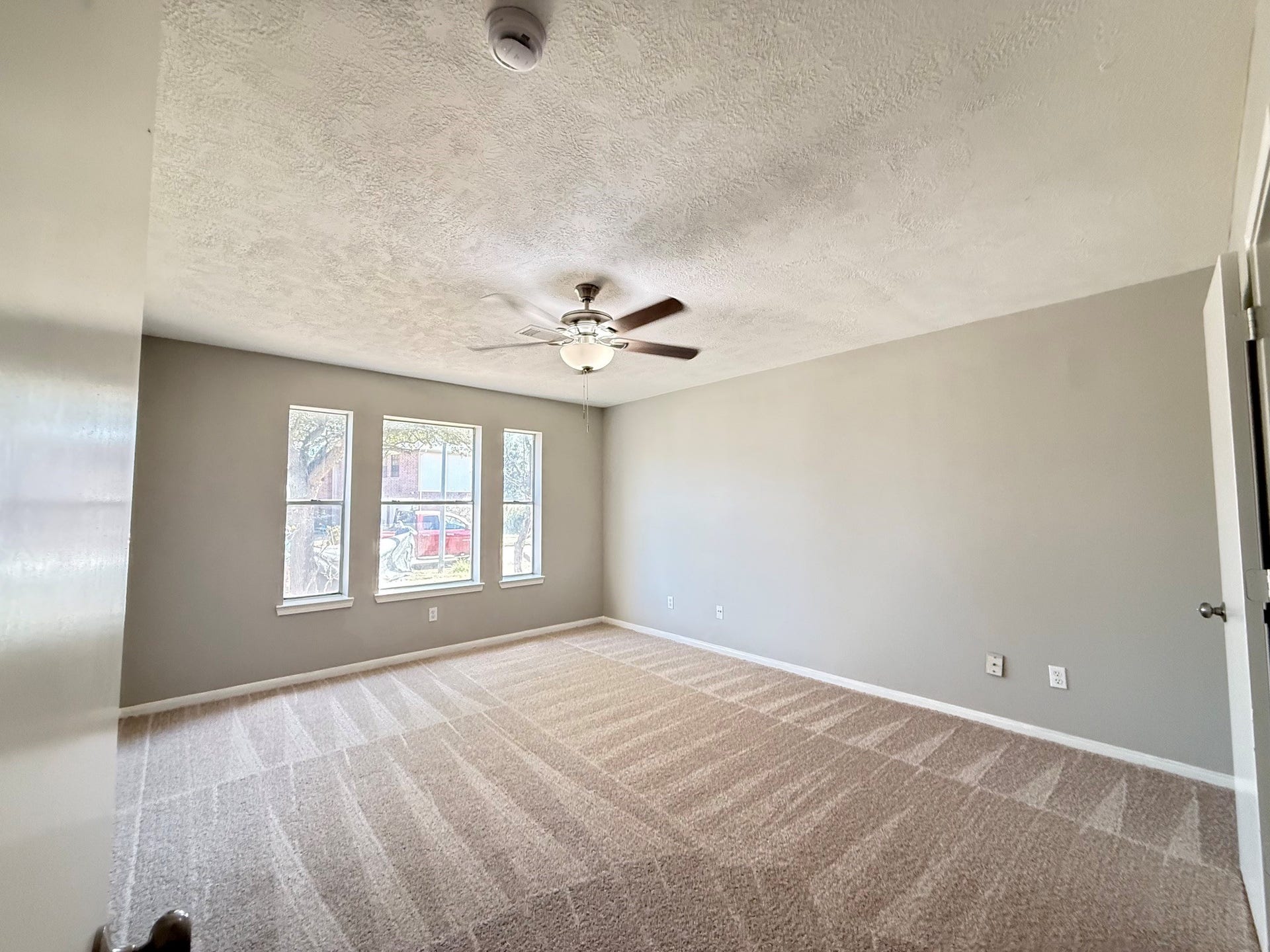 16114 Bunker Ridge Road, Houston, TX 77053 16114 Bunker Ridge Road, Houston, TX 77053