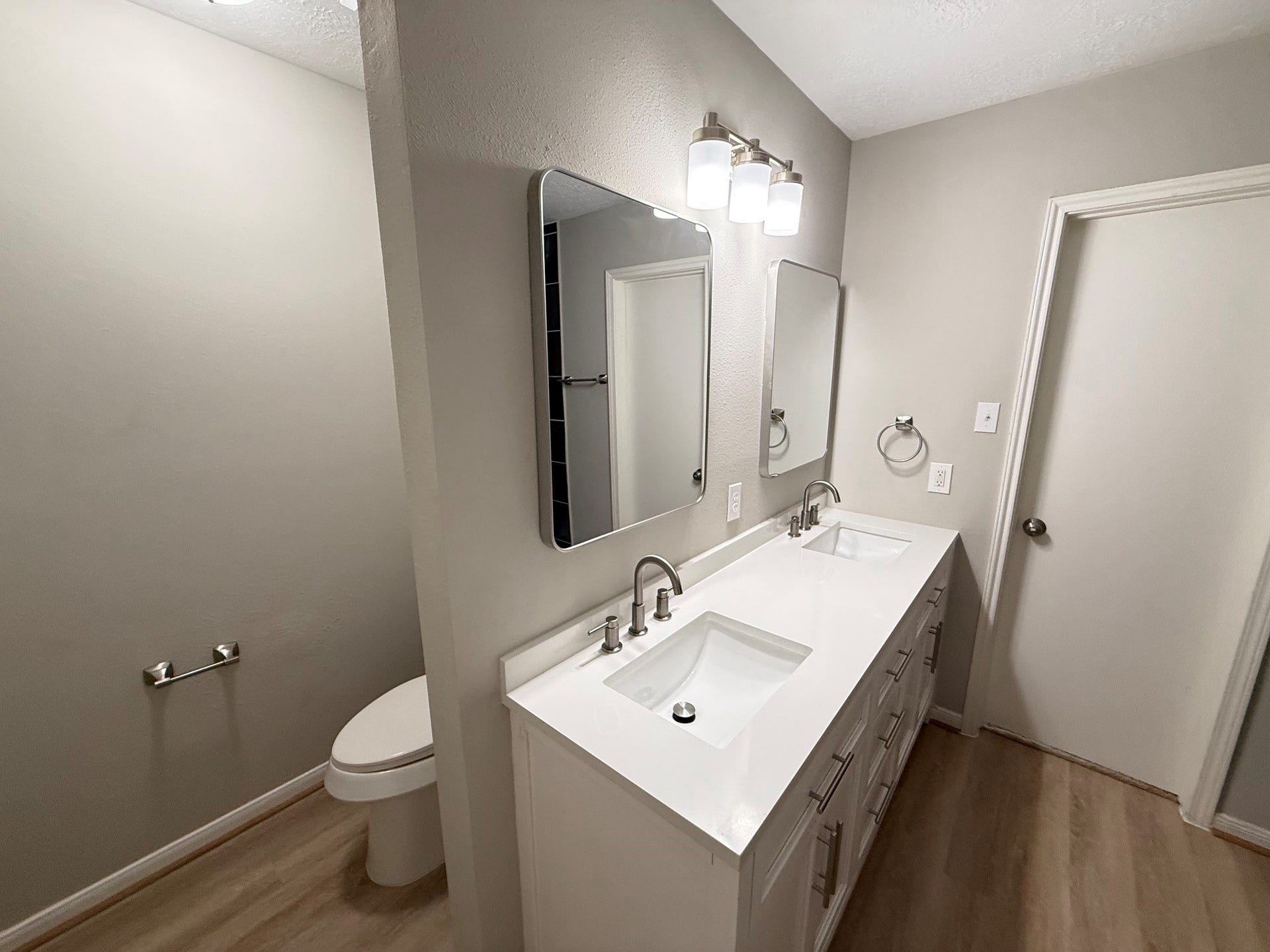 16114 Bunker Ridge Road, Houston, TX 77053 16114 Bunker Ridge Road, Houston, TX 77053