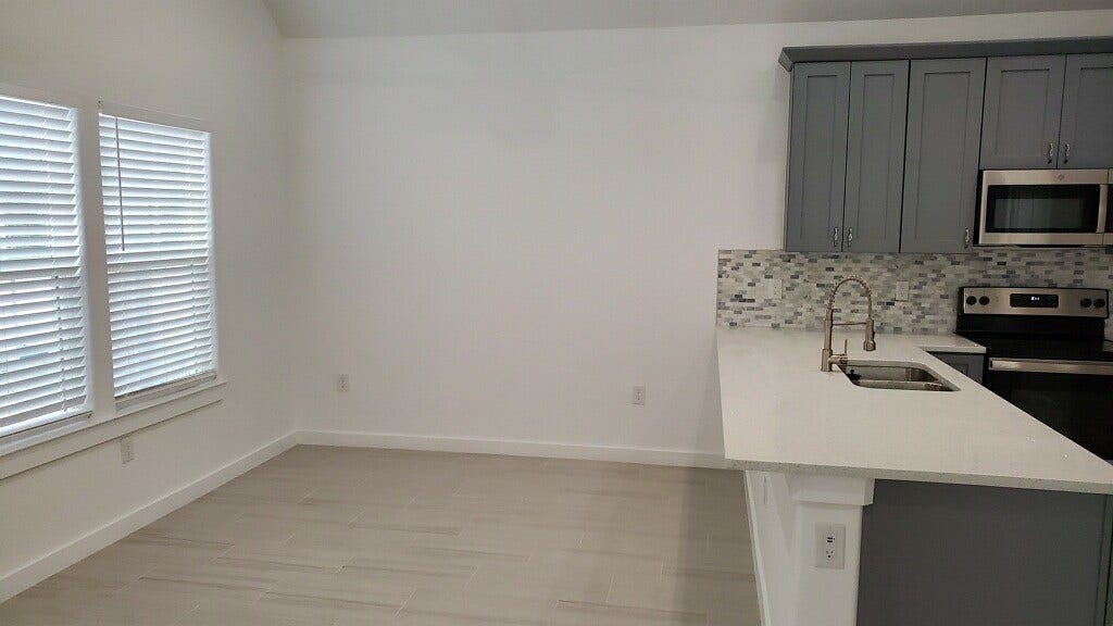 11976 Canal Street, Willis, TX 77318 11976 Canal Street, Willis, TX 77318