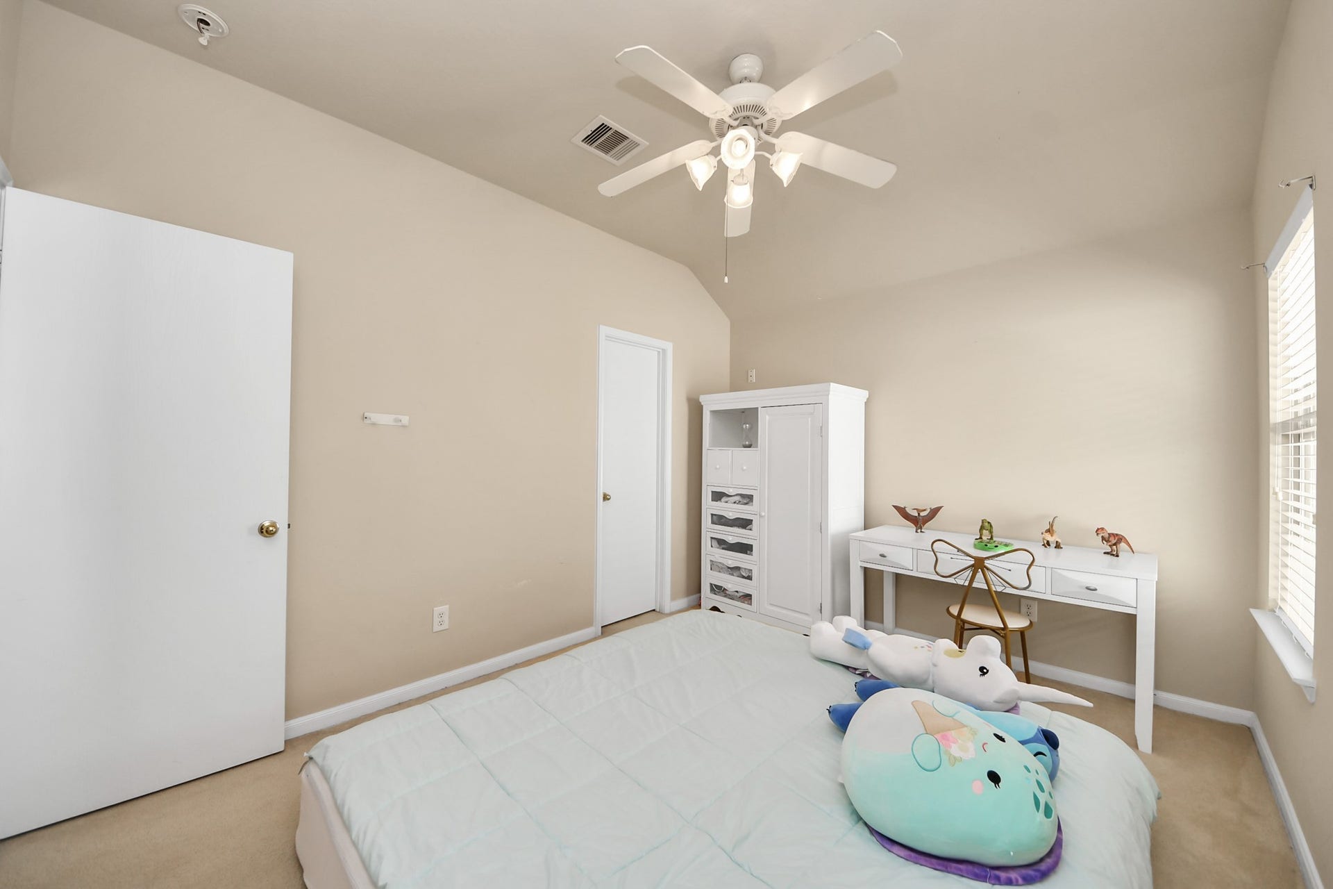 10826 Shannon Mills Lane, Houston, TX 77075 10826 Shannon Mills Lane, Houston, TX 77075