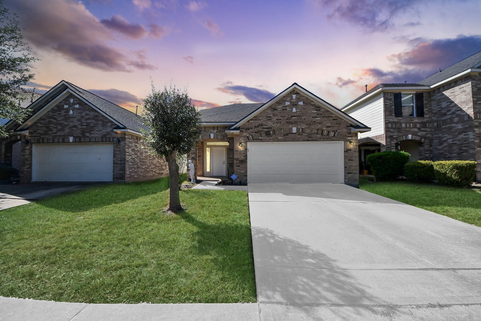 10826 Shannon Mills Lane, Houston, TX 77075 10826 Shannon Mills Lane, Houston, TX 77075