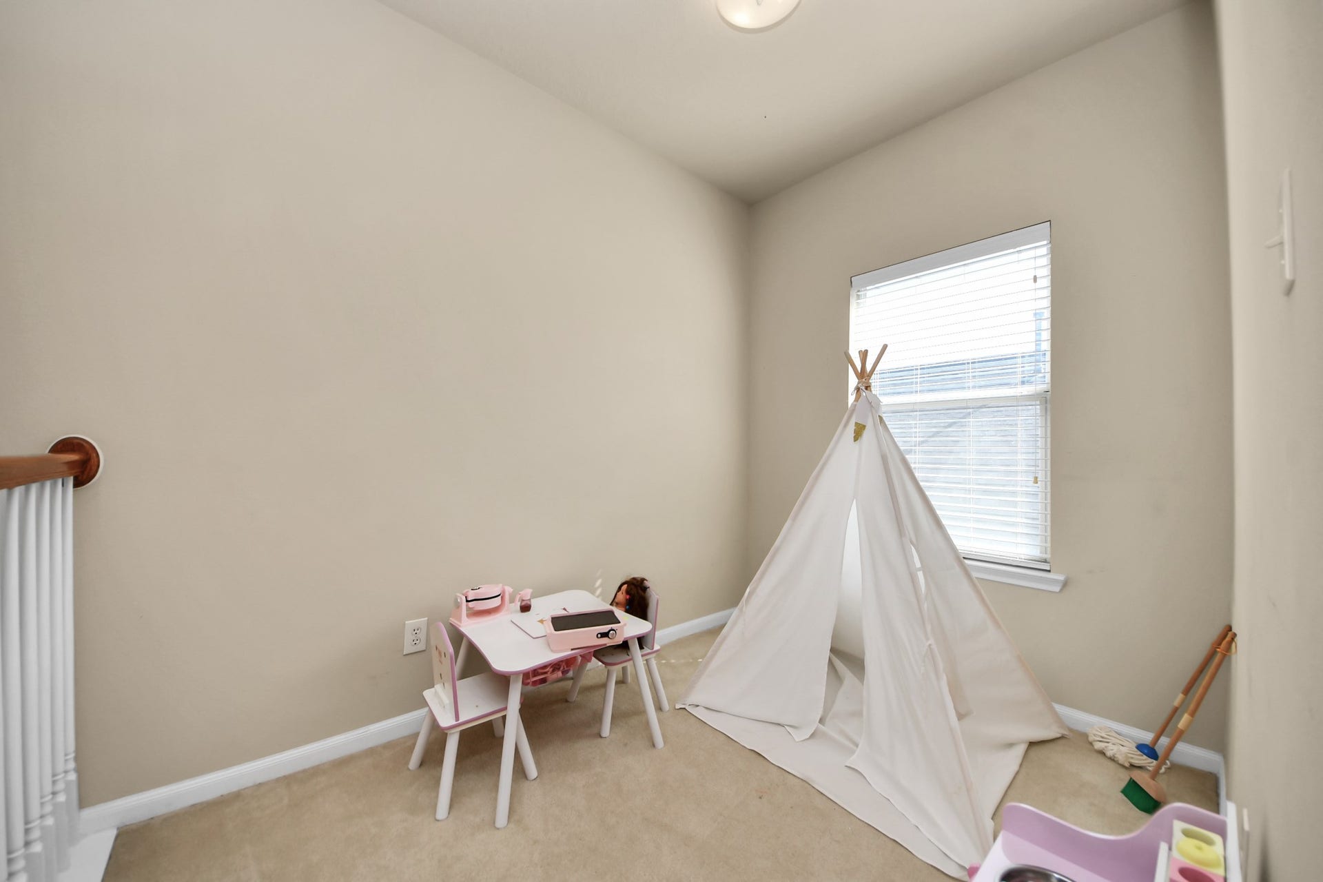 10826 Shannon Mills Lane, Houston, TX 77075 10826 Shannon Mills Lane, Houston, TX 77075