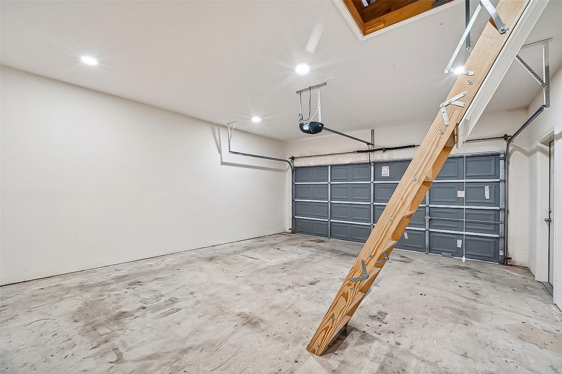 2414 Alexandra, Deer Park, TX 77536 Spacious 3 Car Garage Offering Storage, Vehicles Space, and Additions Workspace, Perfect For Homeowners Who Value Convenience and Flexibility
