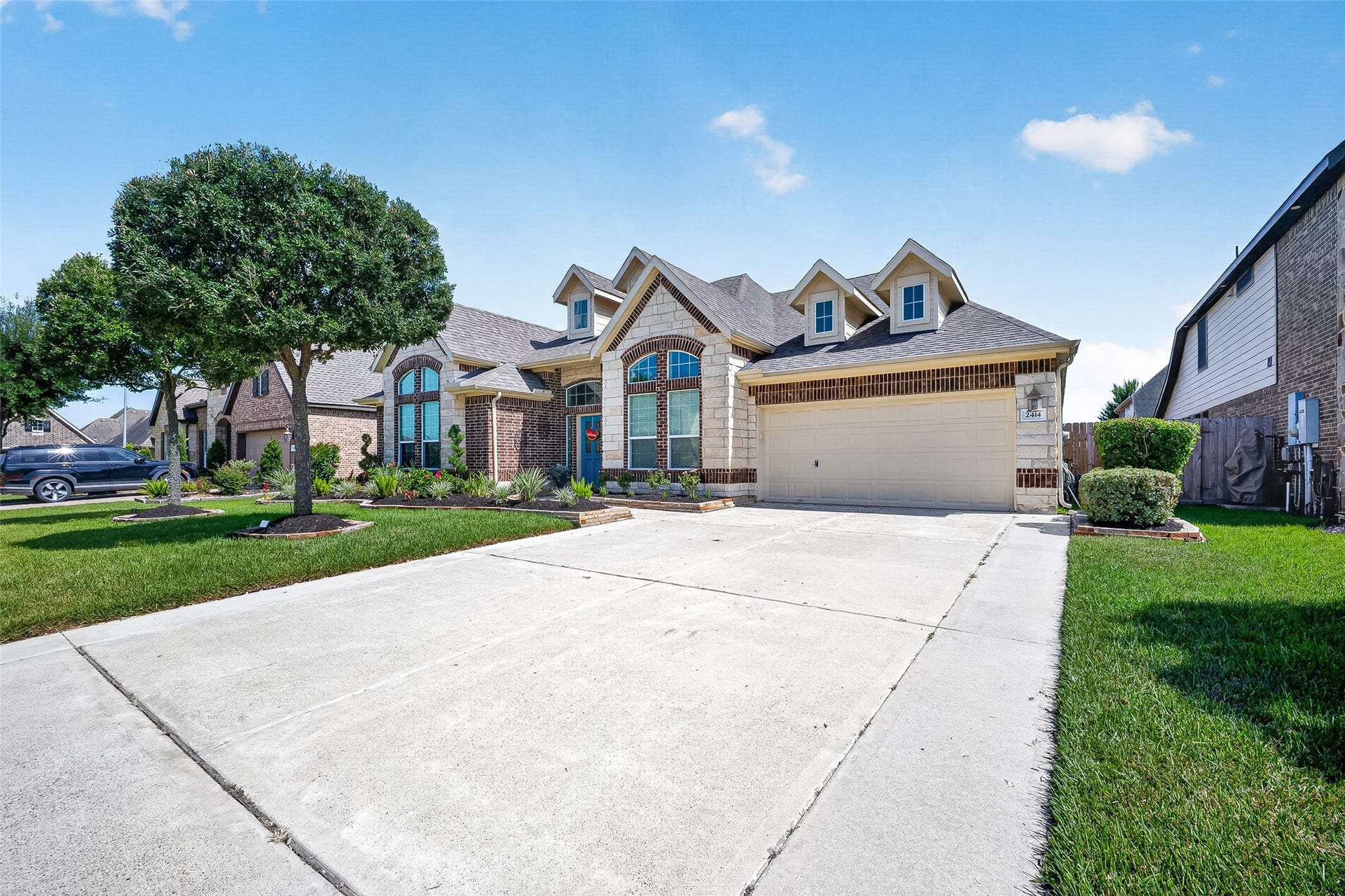 2414 Alexandra, Deer Park, TX 77536 Spacious Driveway For All Your Guest