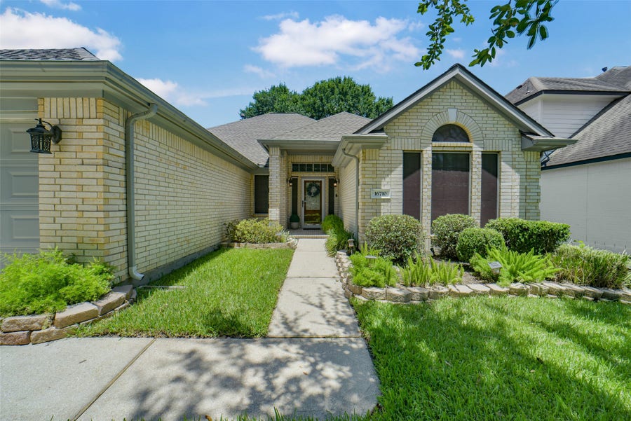 Property photo for 16710 Innisbrook Drive, Houston, TX