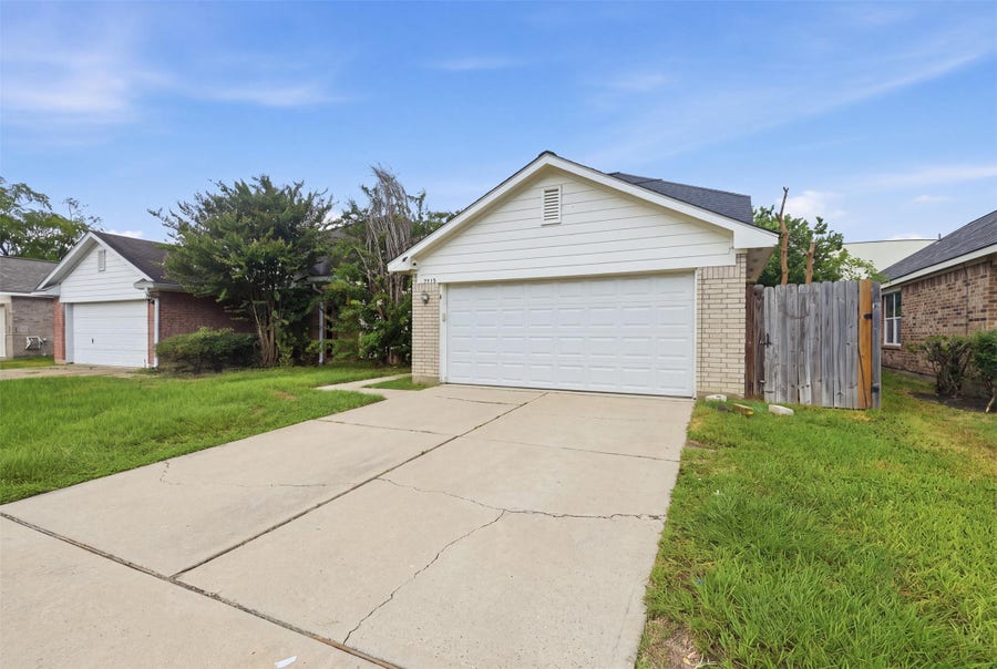 Property photo for 7315 Village Lake Drive, Cypress, TX