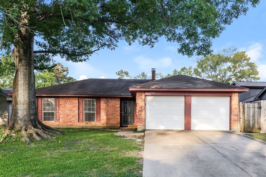 Property photo for 22415 Millgate Drive, Spring, TX