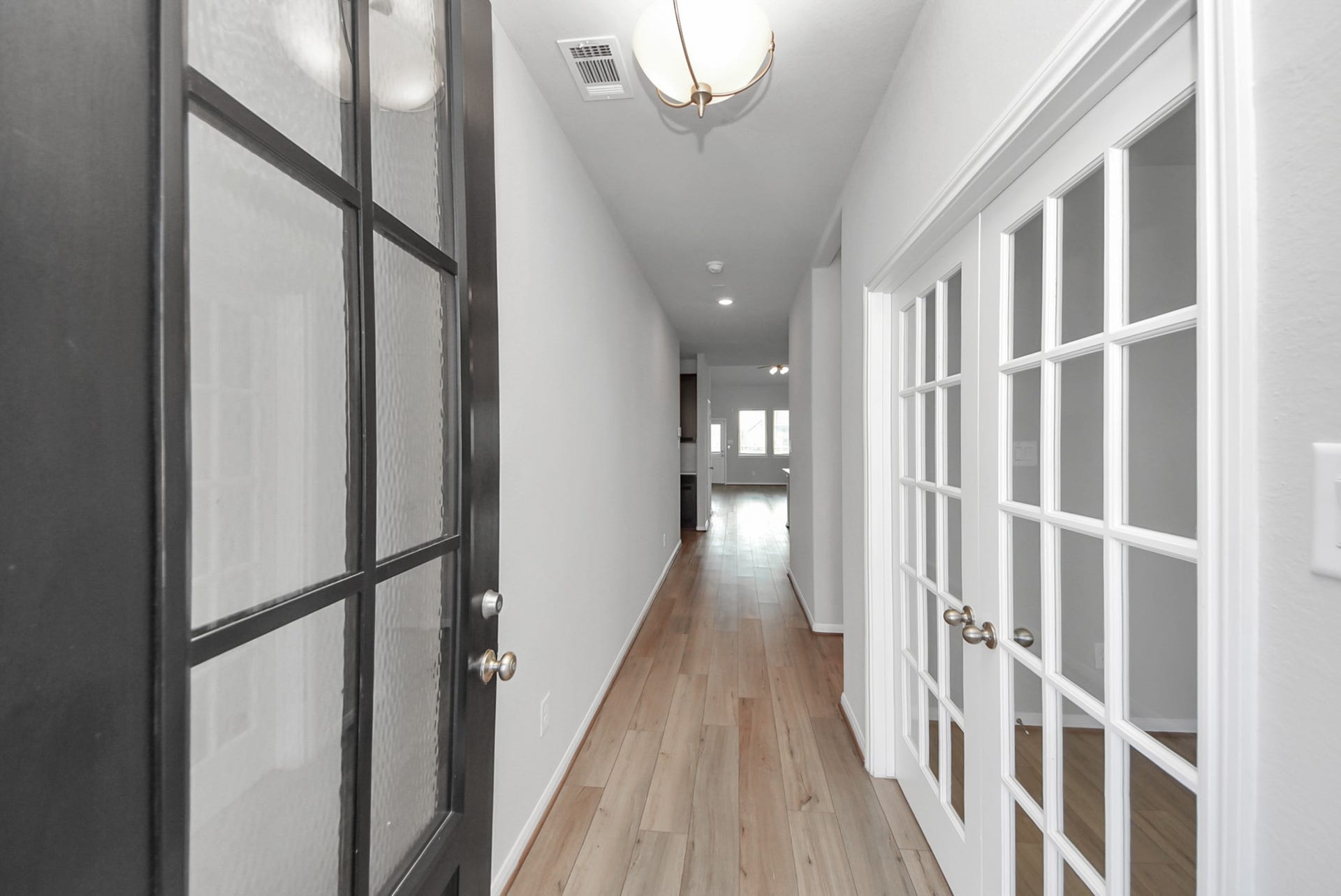 2439 Solaris Bend Drive, Katy, TX 77493 2439 Solaris Bend Drive, Katy, TX 77493