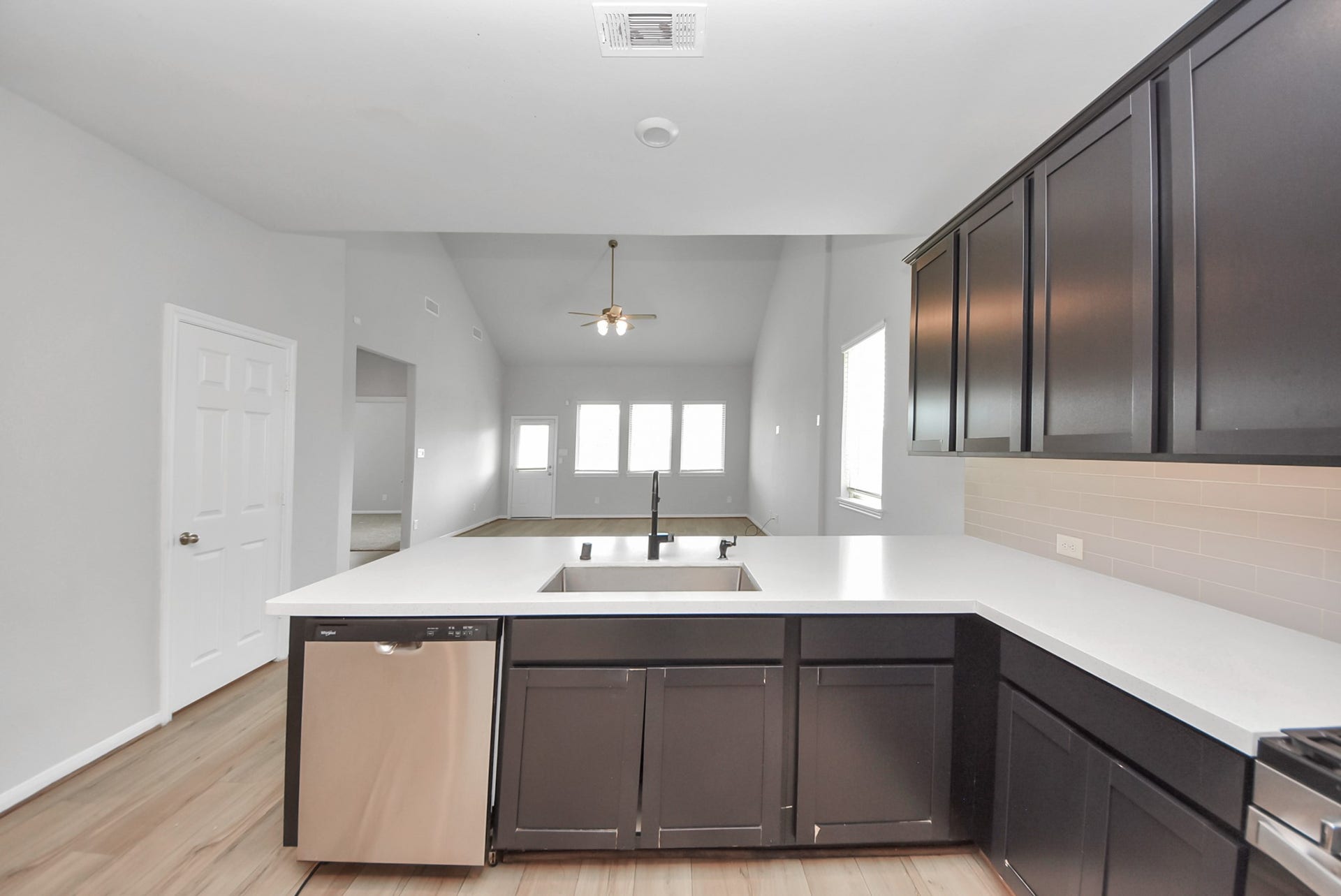 2439 Solaris Bend Drive, Katy, TX 77493 2439 Solaris Bend Drive, Katy, TX 77493