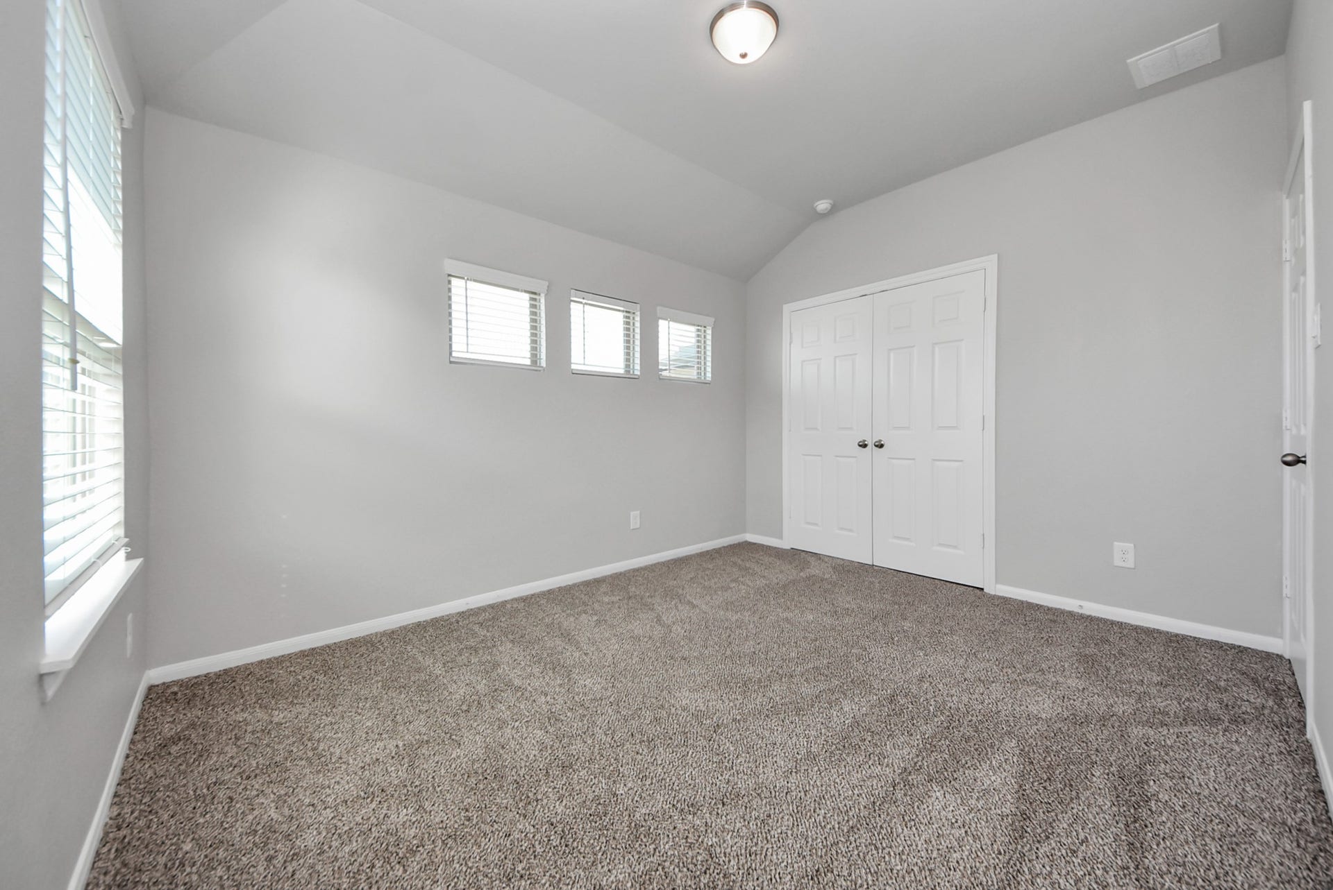 2439 Solaris Bend Drive, Katy, TX 77493 2439 Solaris Bend Drive, Katy, TX 77493