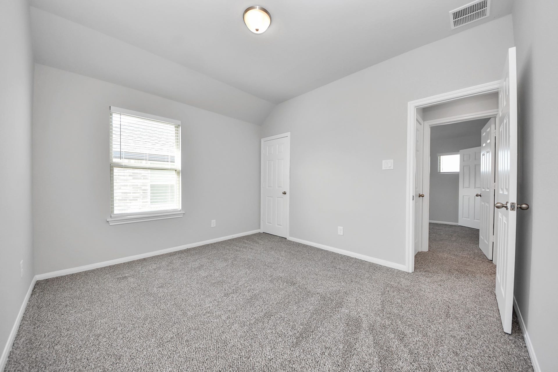 2439 Solaris Bend Drive, Katy, TX 77493 2439 Solaris Bend Drive, Katy, TX 77493