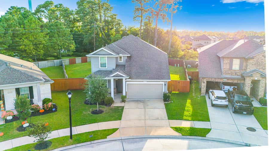 Property photo for 10703 Nyla Spring Street, Houston, TX