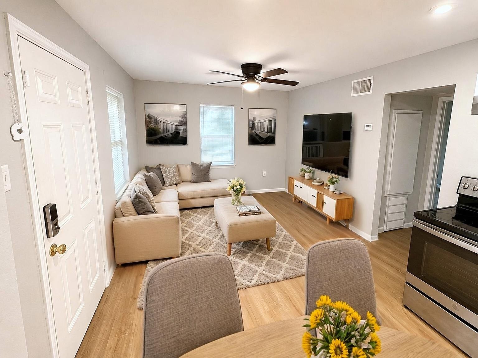 15519 Highway 6, Santa Fe, TX 77517 Virtually staged