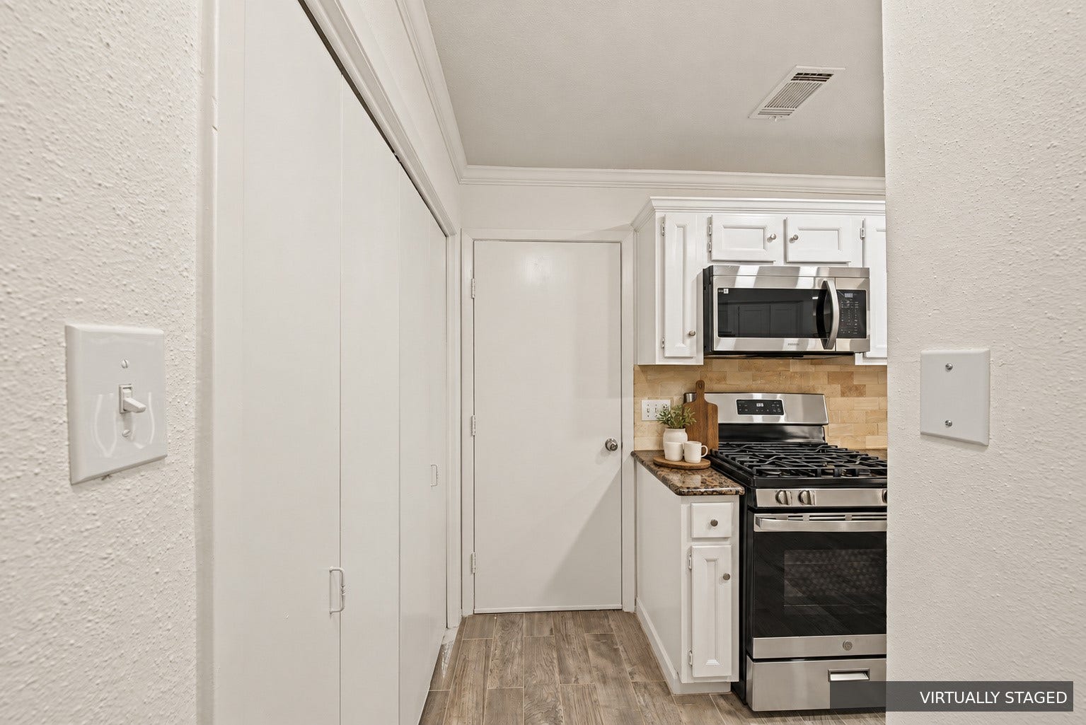 2711 Grants Lake Boulevard, #42, Sugar Land, TX 77479 2711 Grants Lake Boulevard, #42, Sugar Land, TX 77479