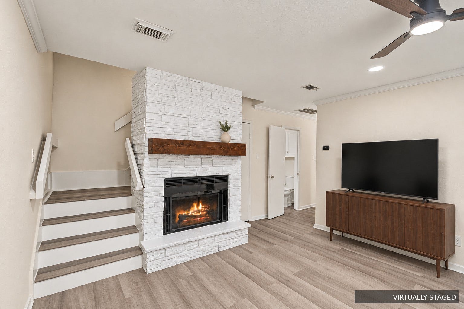 2711 Grants Lake Boulevard, #42, Sugar Land, TX 77479 2711 Grants Lake Boulevard, #42, Sugar Land, TX 77479