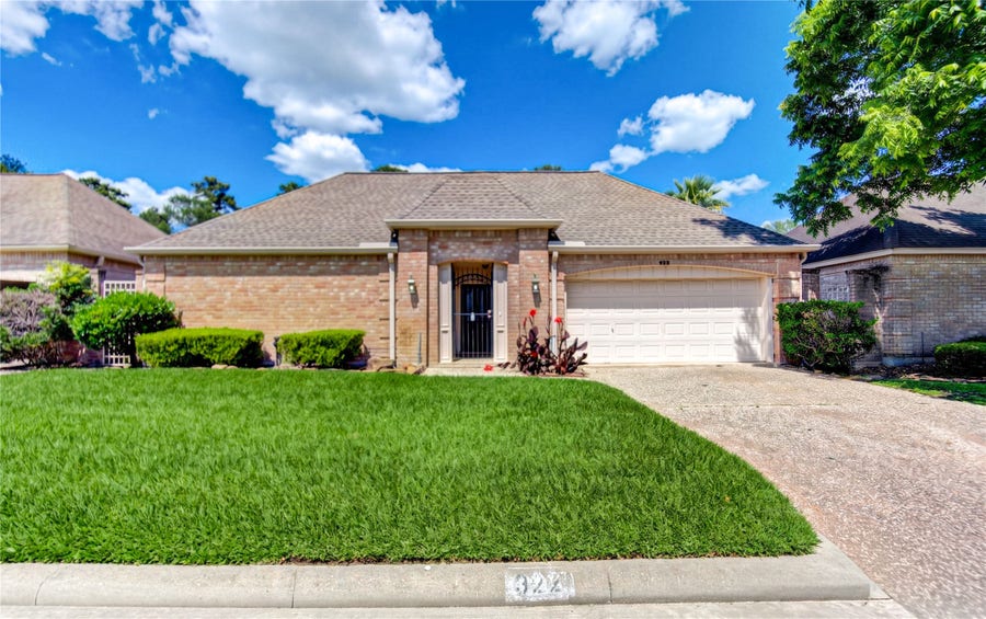 Property photo for 322 Champions Colony III, Houston, TX