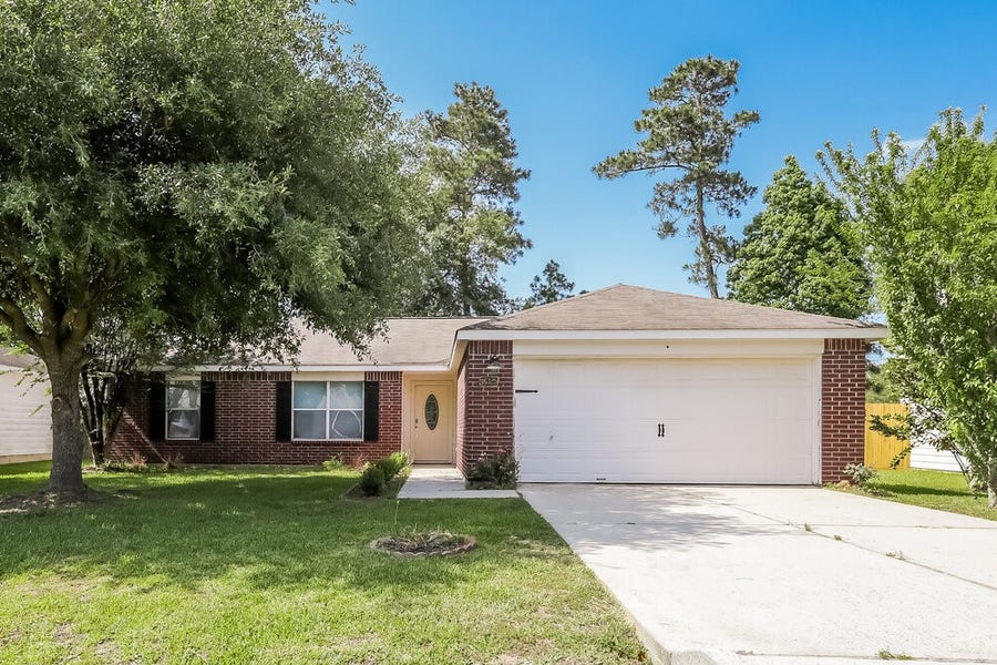 Property photo for 16325 Sun View Lane, Conroe, TX