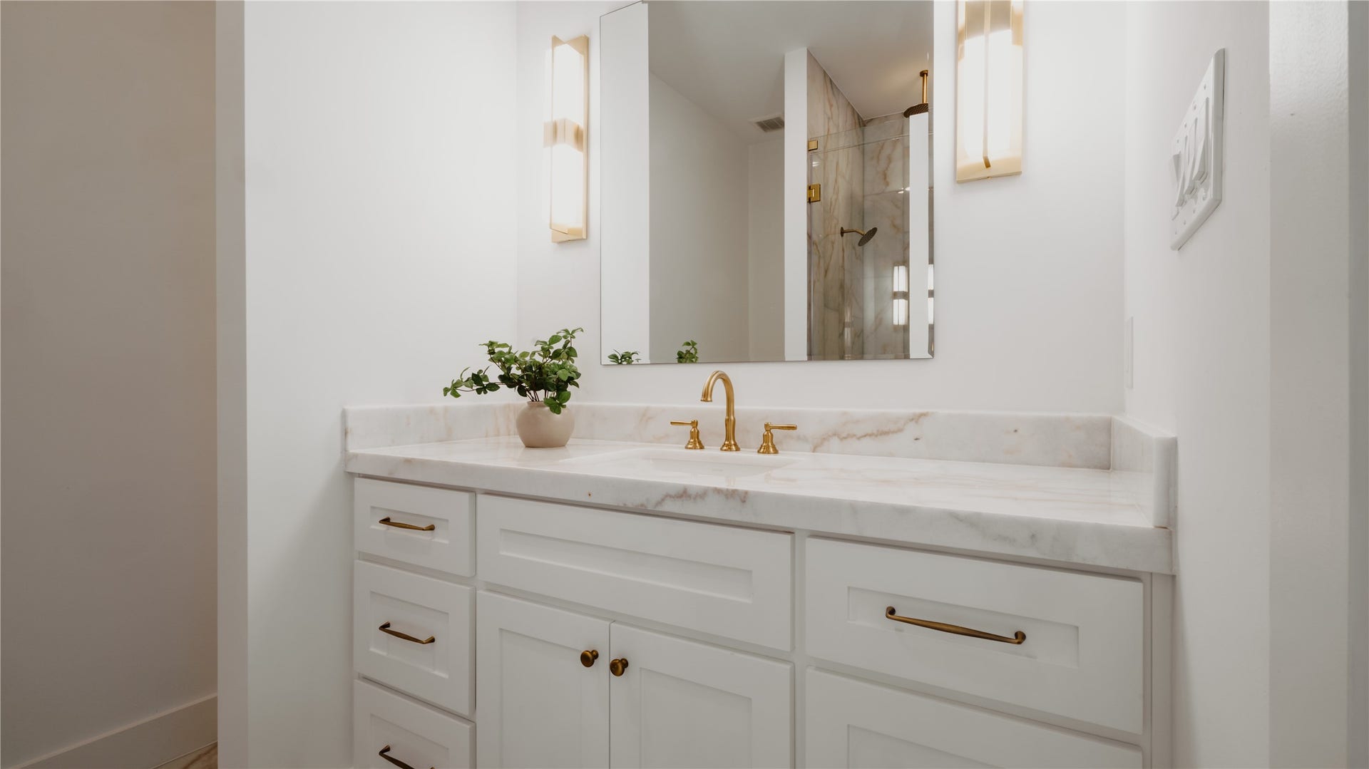 1741 Gardenia Drive, Houston, TX 77018 1741 Gardenia Drive, Houston, TX 77018