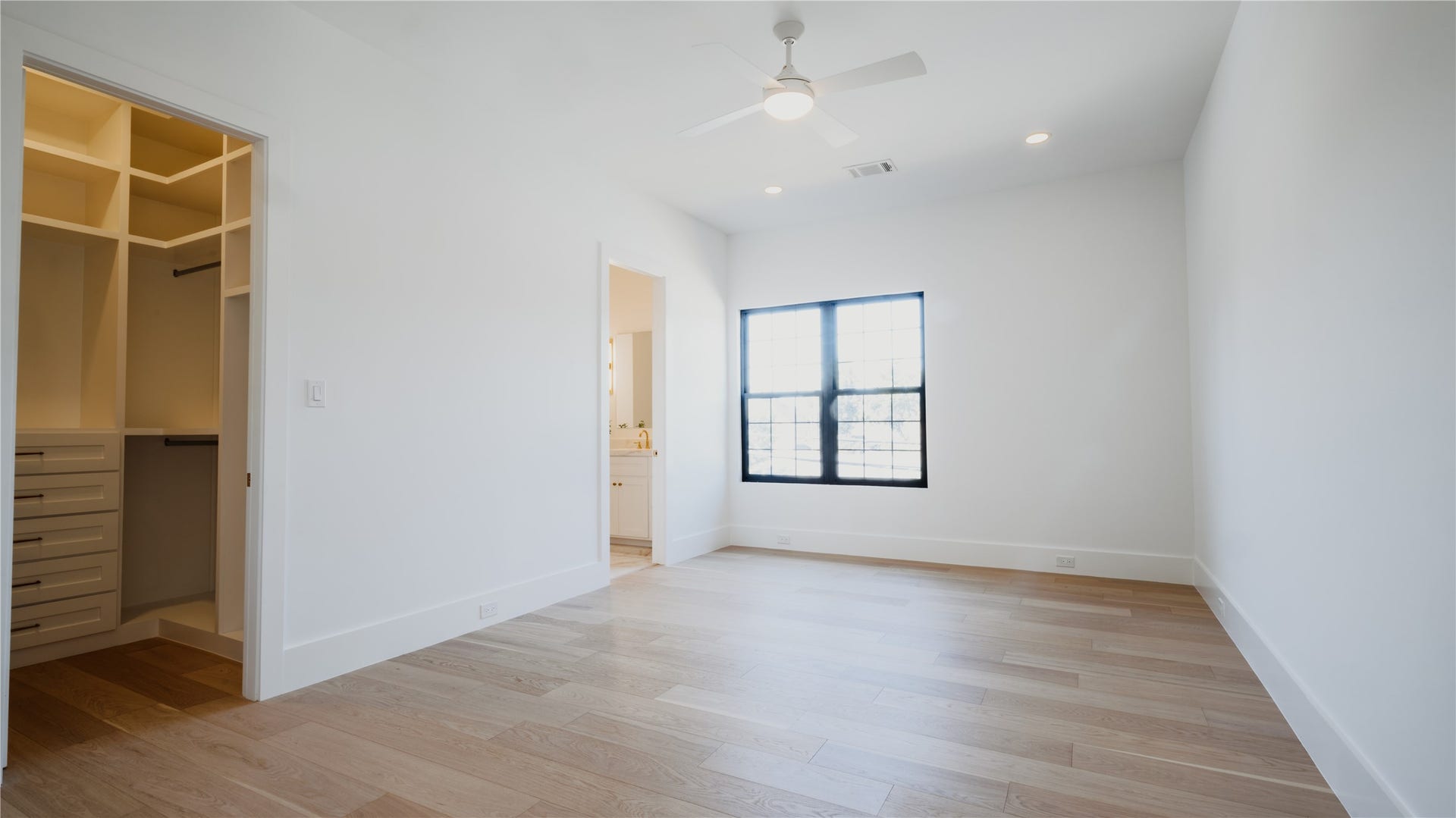 1741 Gardenia Drive, Houston, TX 77018 1741 Gardenia Drive, Houston, TX 77018