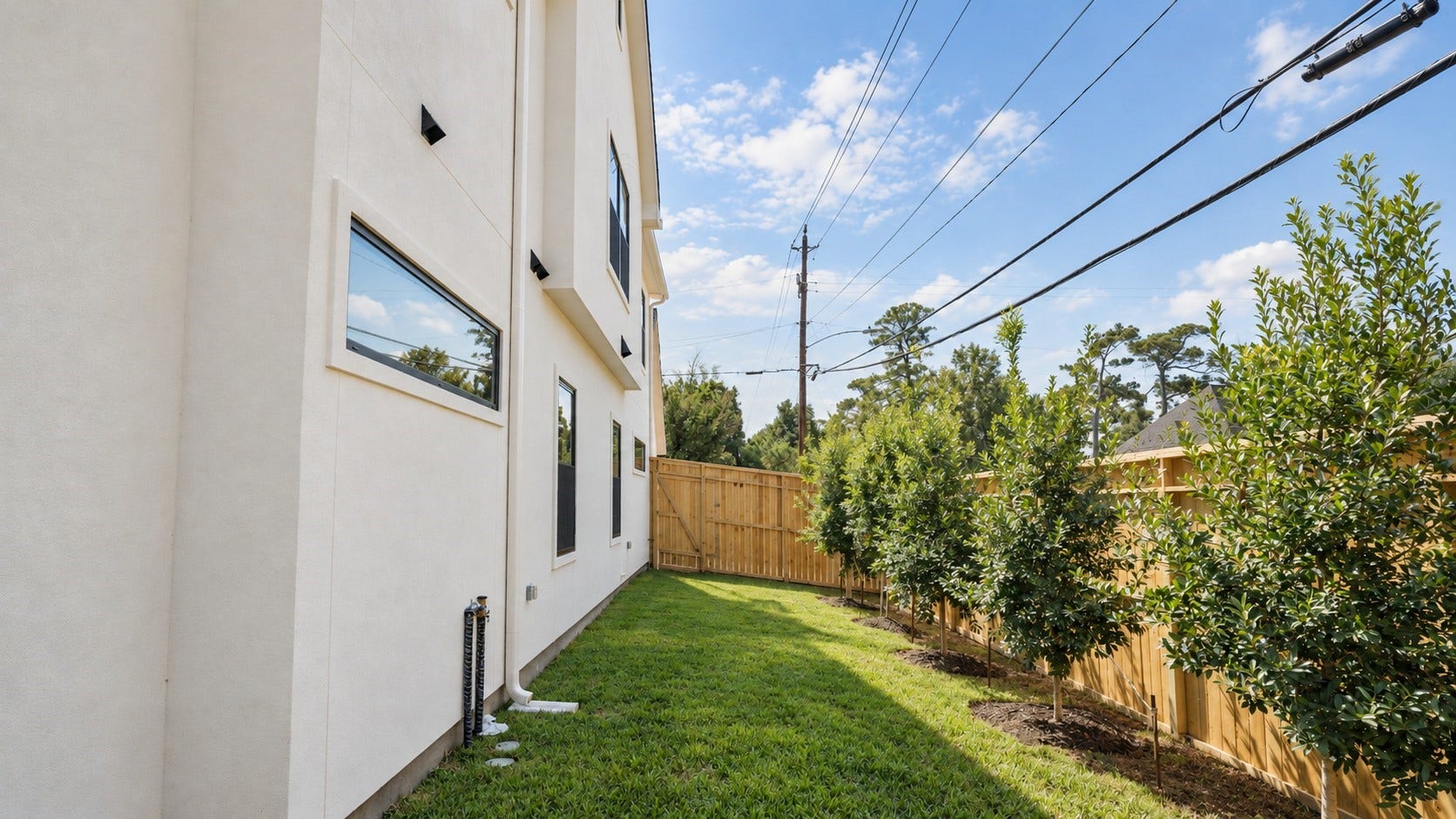 1741 Gardenia Drive, Houston, TX 77018 1741 Gardenia Drive, Houston, TX 77018