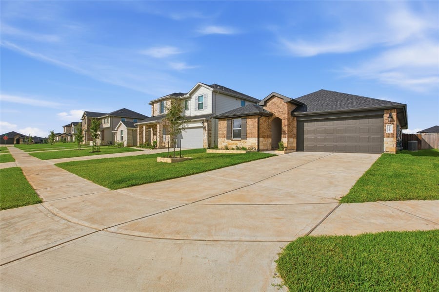 Property photo for 3810 Matias River Ct, Fulshear, TX