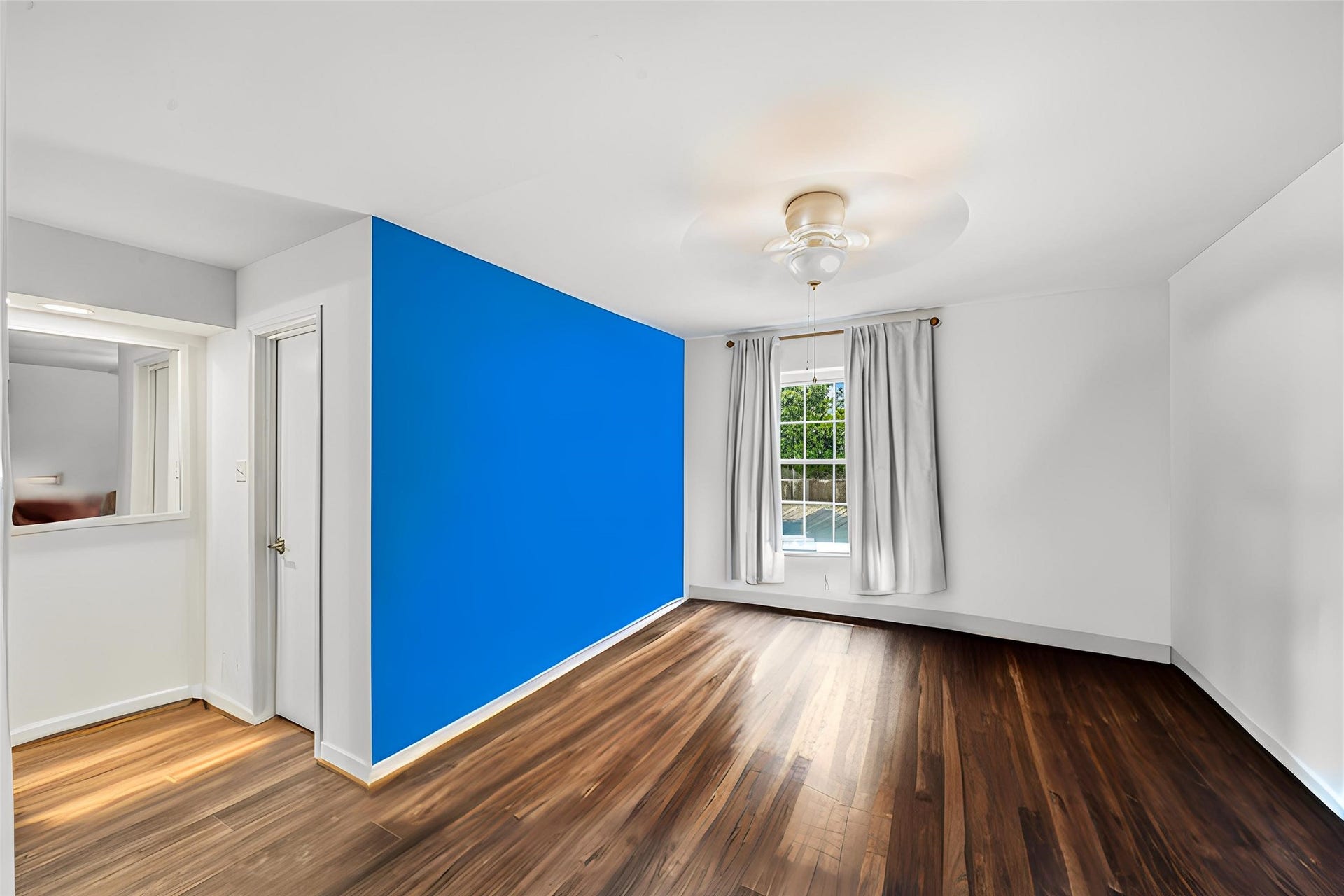 359 N Post Oak Lane, #219, Houston, TX 77024 virtual staging