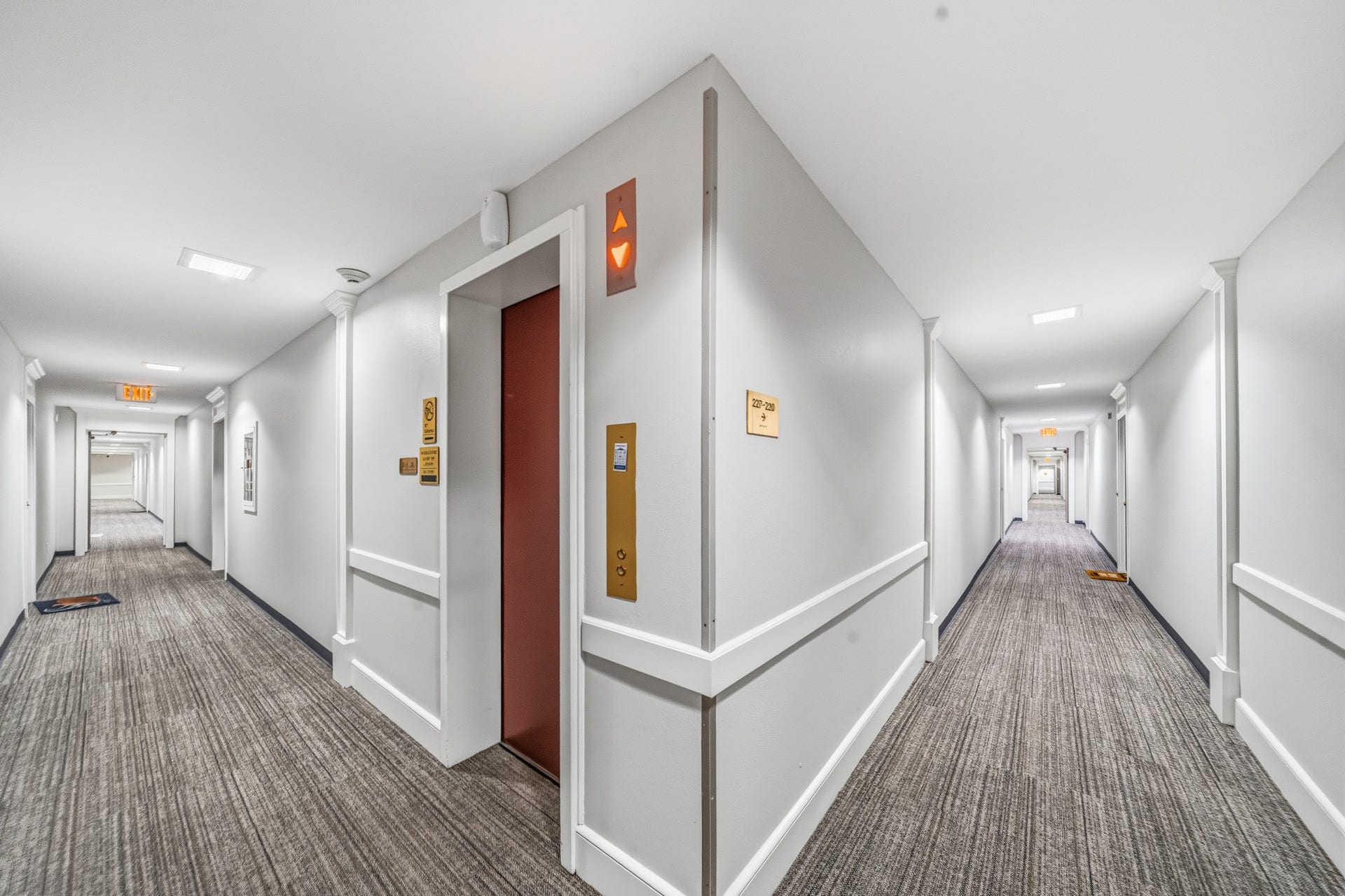 359 N Post Oak Lane, #219, Houston, TX 77024 359 N Post Oak Lane, #219, Houston, TX 77024