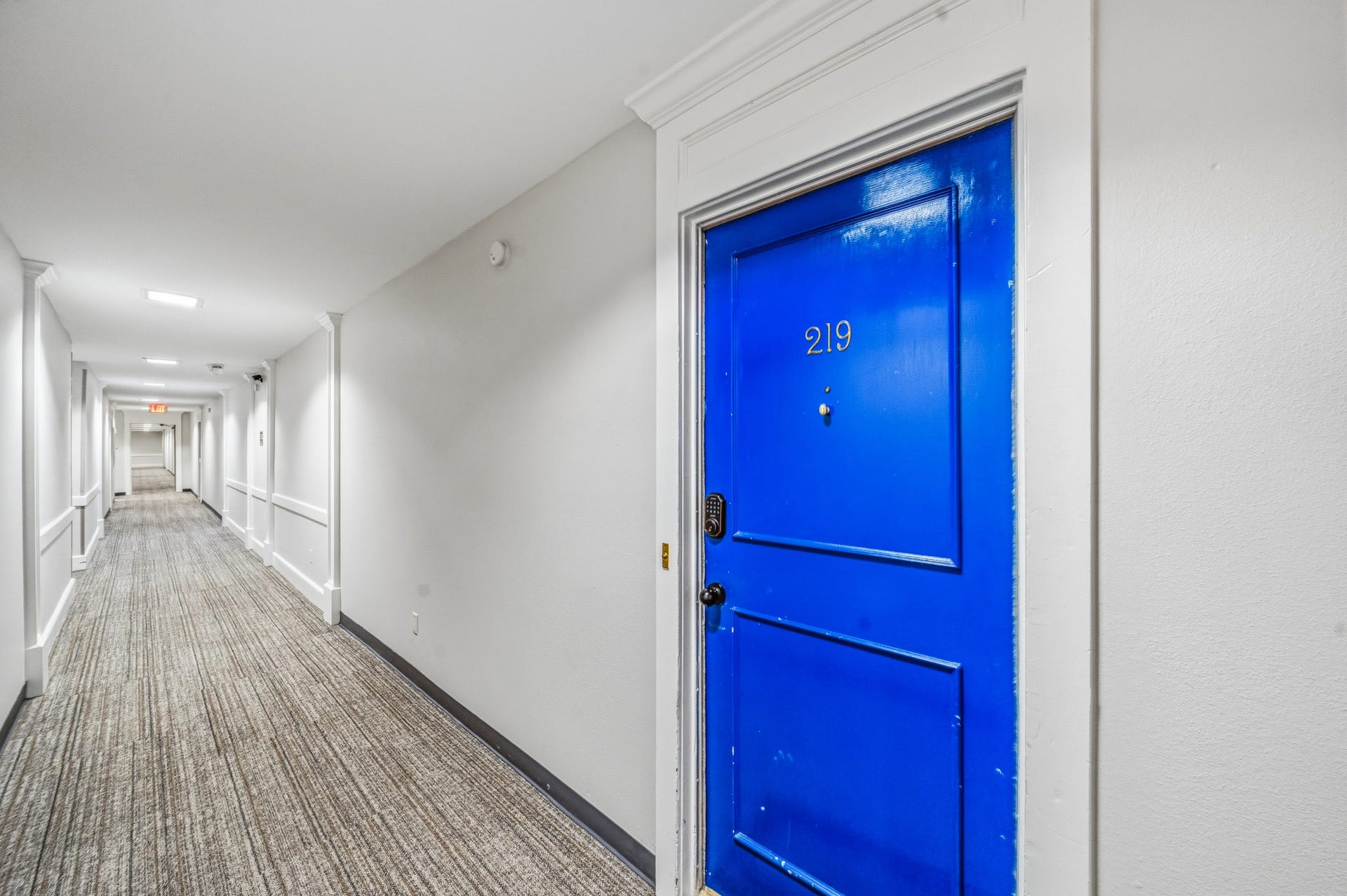 359 N Post Oak Lane, #219, Houston, TX 77024 359 N Post Oak Lane, #219, Houston, TX 77024