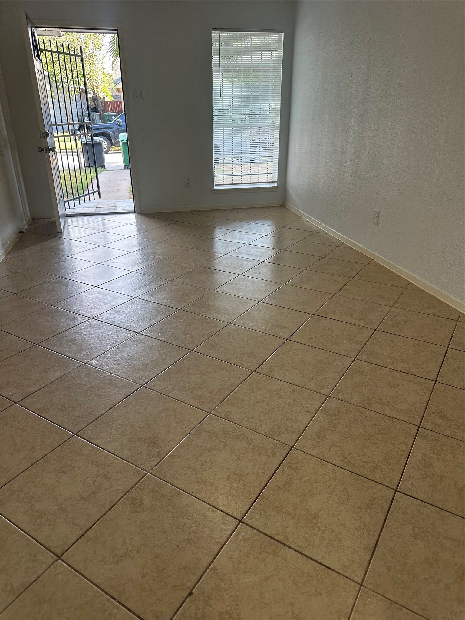 12808 Dairy Brook Drive, Houston, TX 77099 12808 Dairy Brook Drive, Houston, TX 77099