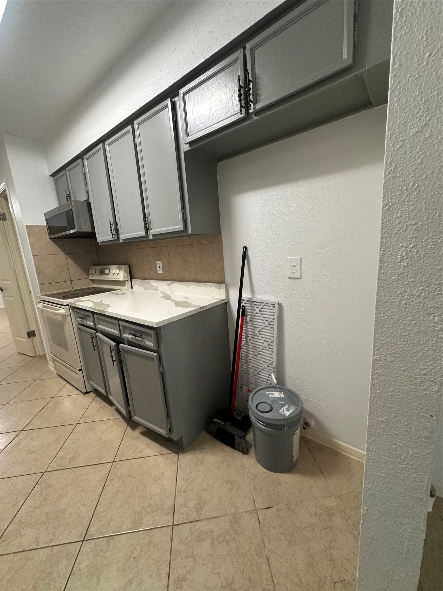 12808 Dairy Brook Drive, Houston, TX 77099 12808 Dairy Brook Drive, Houston, TX 77099