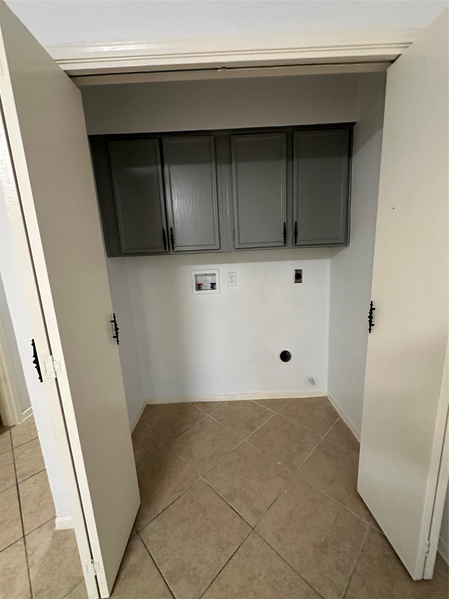 12808 Dairy Brook Drive, Houston, TX 77099 12808 Dairy Brook Drive, Houston, TX 77099