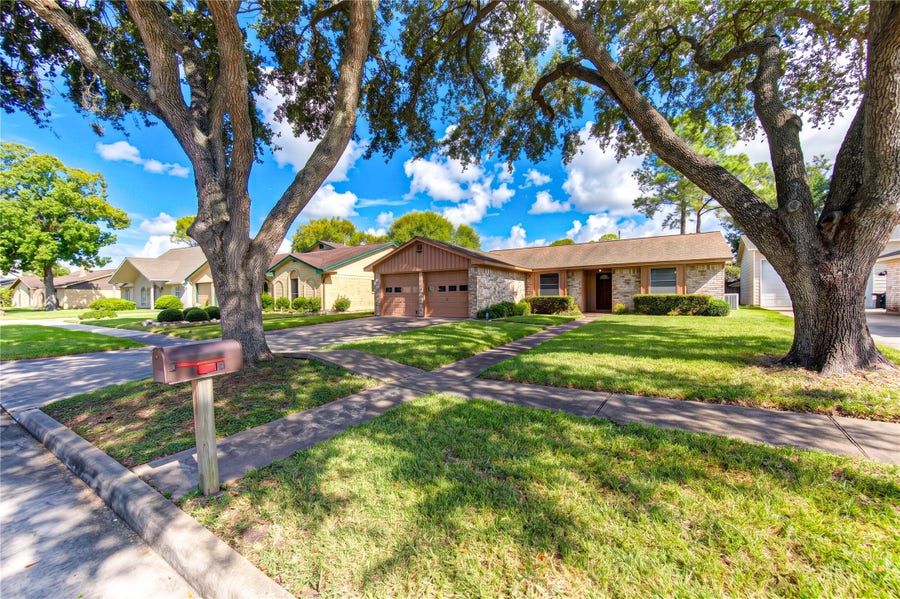 Property photo for 12230 Meadowdale Drive, Meadows Place, TX