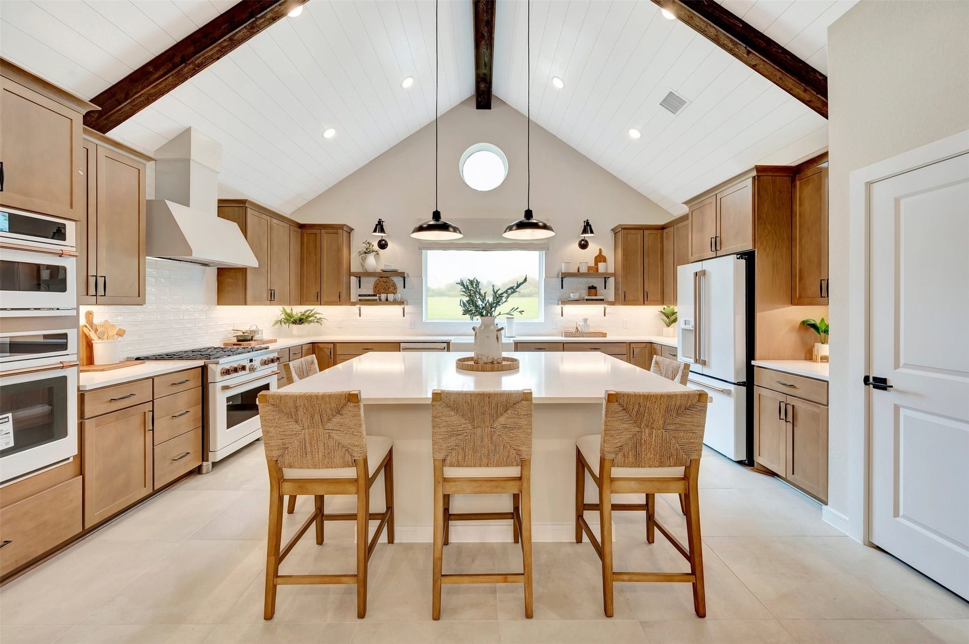3238 Escobas Lane, League City, TX 77573 Stunning island kitchen (*Photo not of actual home and used for illustration purposes only.)